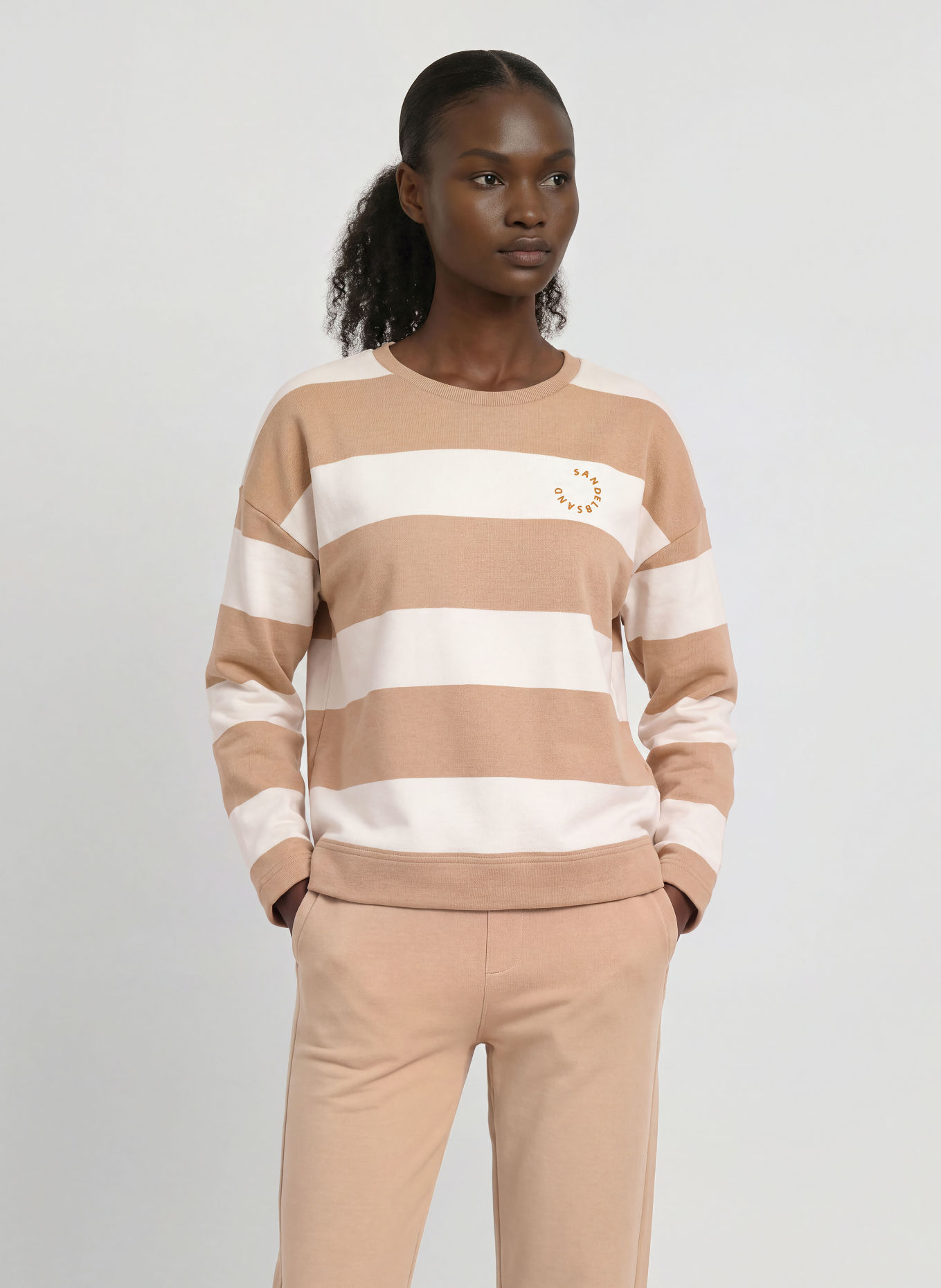 ELBSAND HILMA Sweatshirt: WHITE / LIGHT BROWN