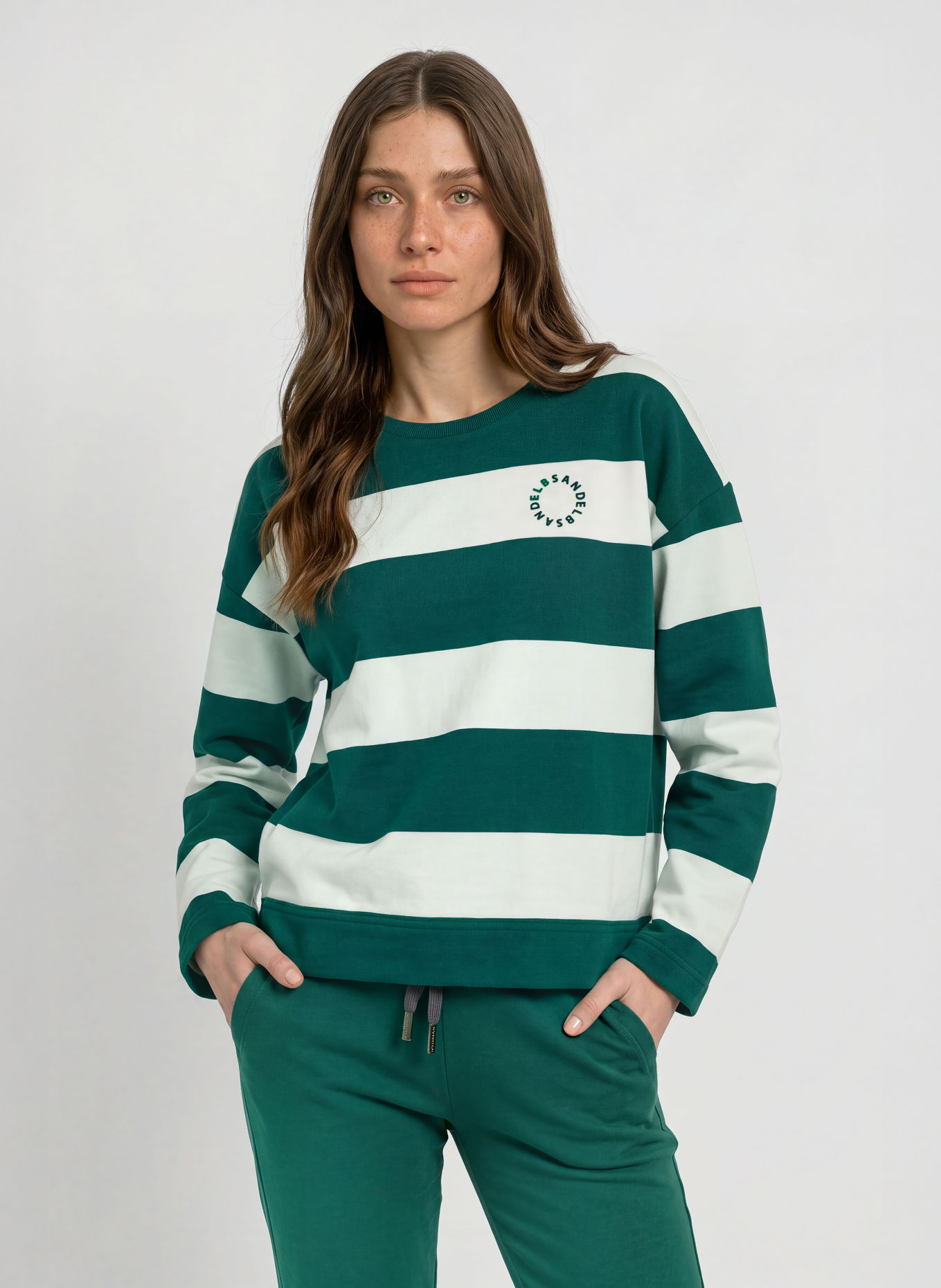 ELBSAND HILMA-Sweatshirt: GROEN / WIT