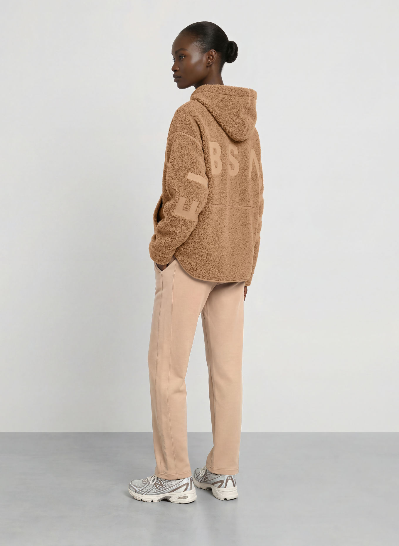 ELBSAND Hoodie van teddybont: BRUIN