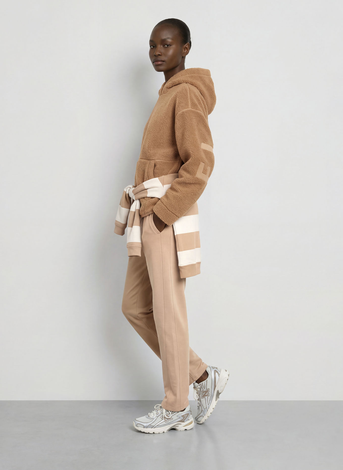 ELBSAND Hoodie van teddybont: BRUIN