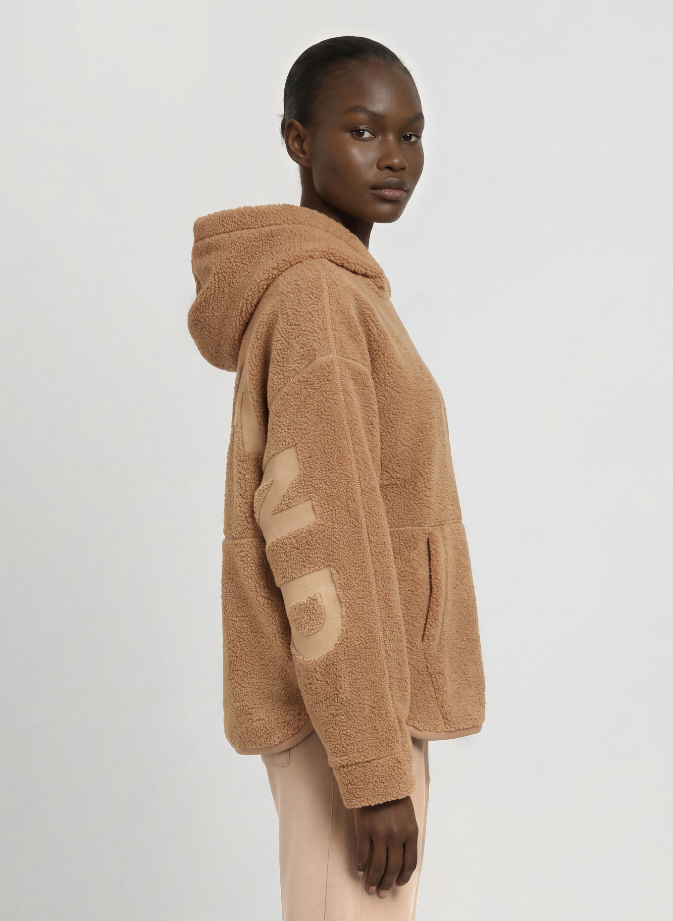 ELBSAND Hoodie van teddybont: BRUIN