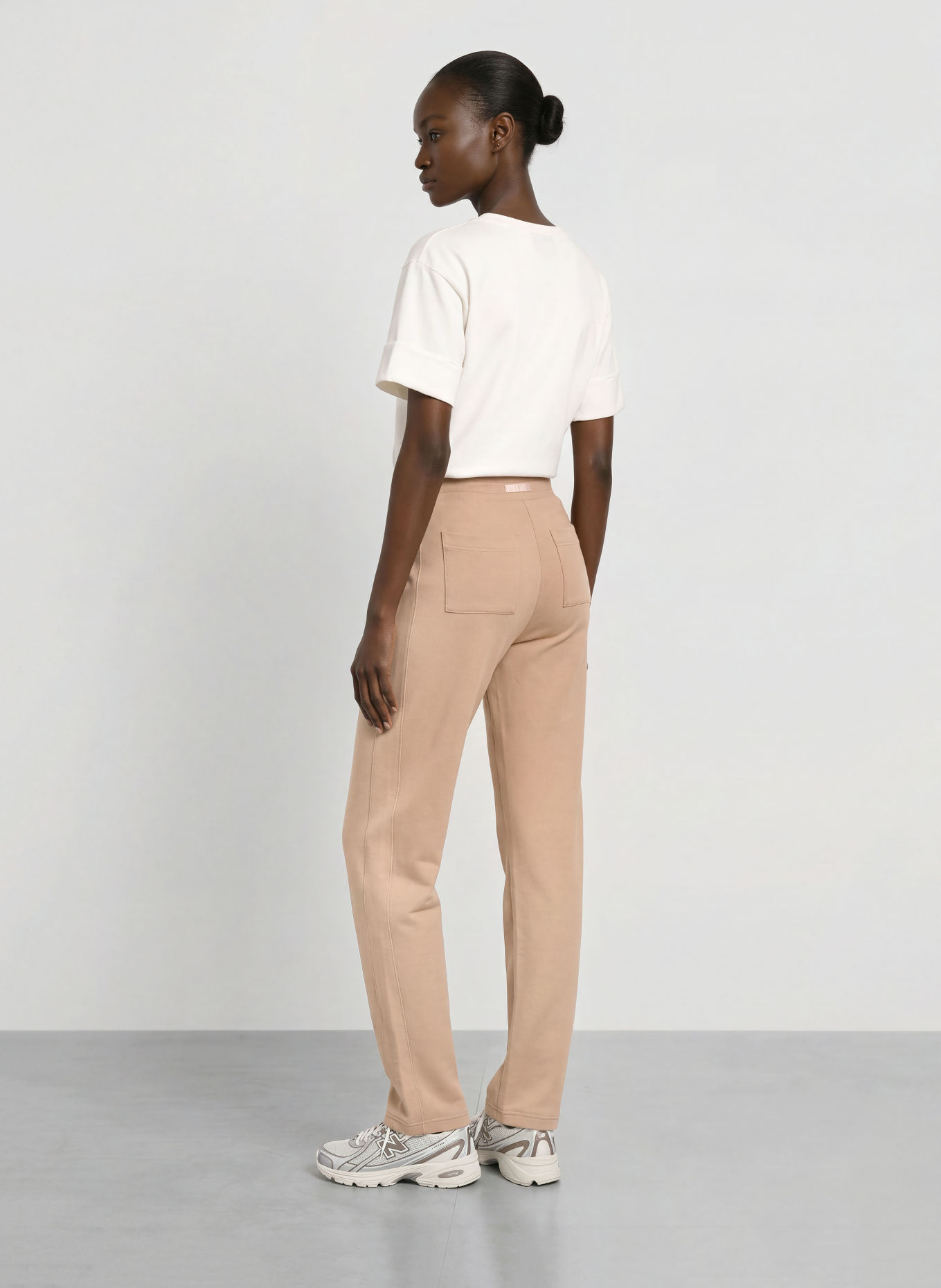 ELBSAND RIXA Sweatpants: LIGHT BROWN