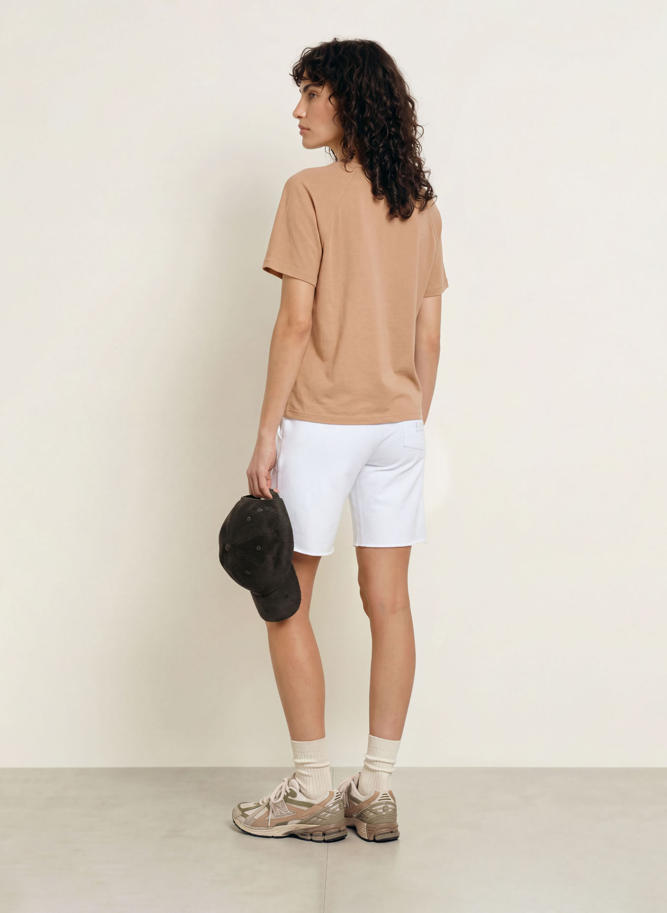ELBSAND ZANNA T-shirt: CAMEL