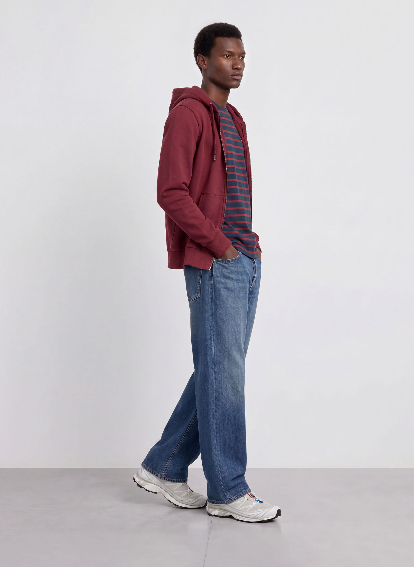 ELBSAND T-shirt NOAH: DONKERROOD / DONKERBLAUW