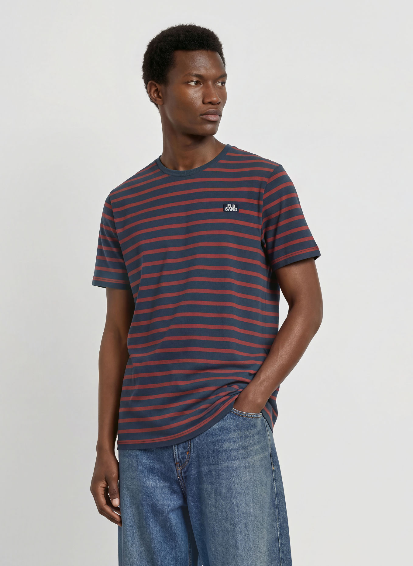 ELBSAND T-shirt NOAH: DONKERROOD / DONKERBLAUW