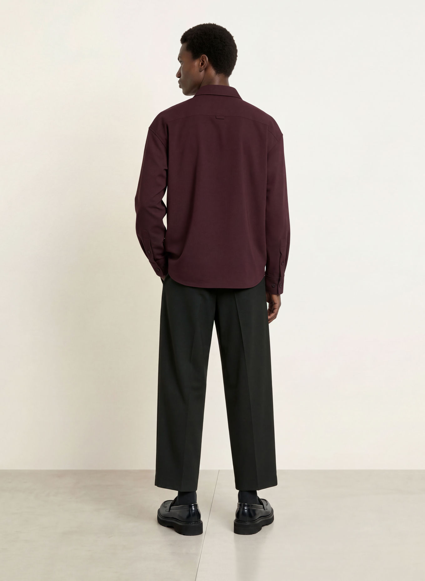 studio seidensticker STUDIO Relaxed Fit Chinos: BLACK