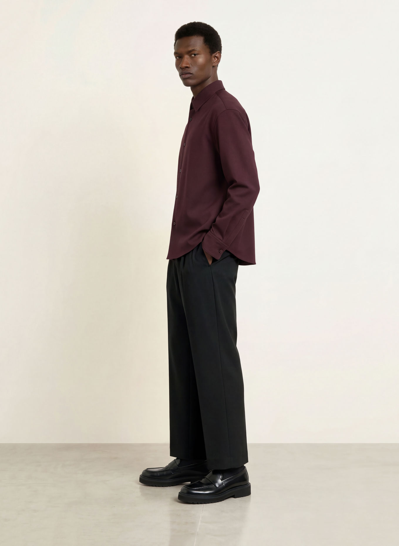 studio seidensticker STUDIO Relaxed Fit Chinos: BLACK