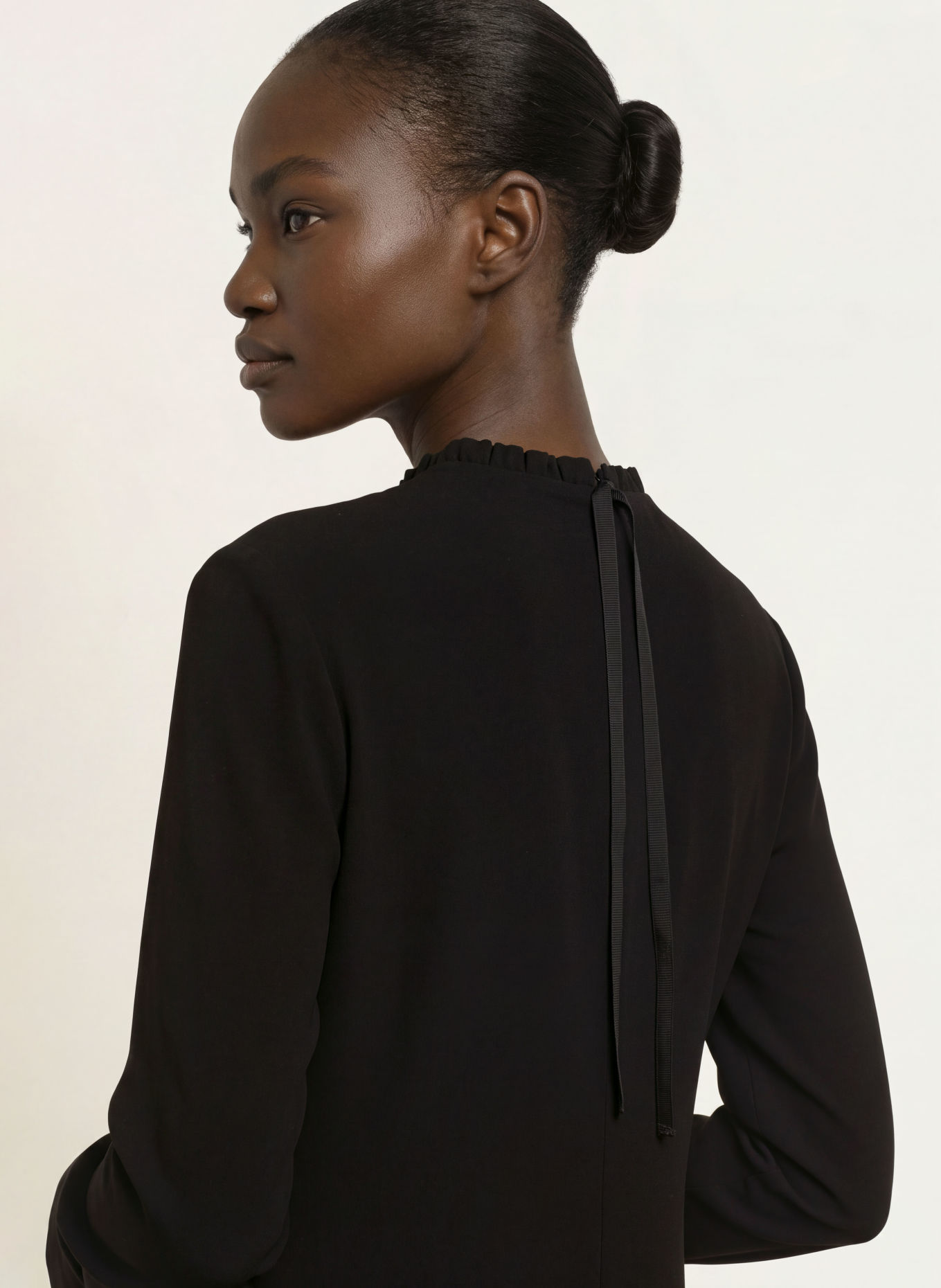 DOROTHEE SCHUMACHER Kleid STATEMENT DRAPE mit Rüschen: SCHWARZ