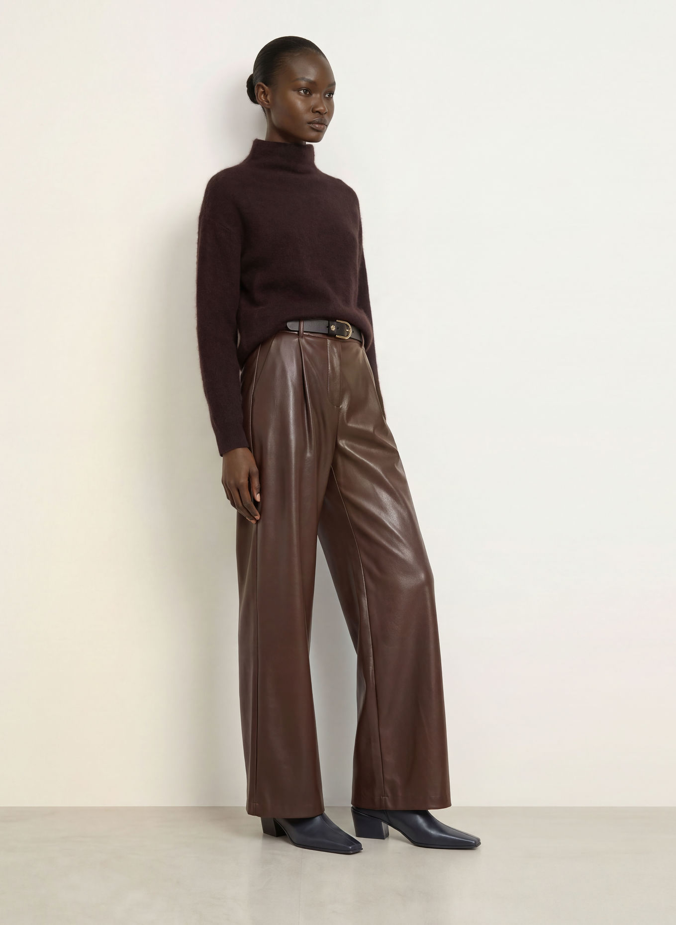 BOSS FROSELLA Sweater: DARK BROWN