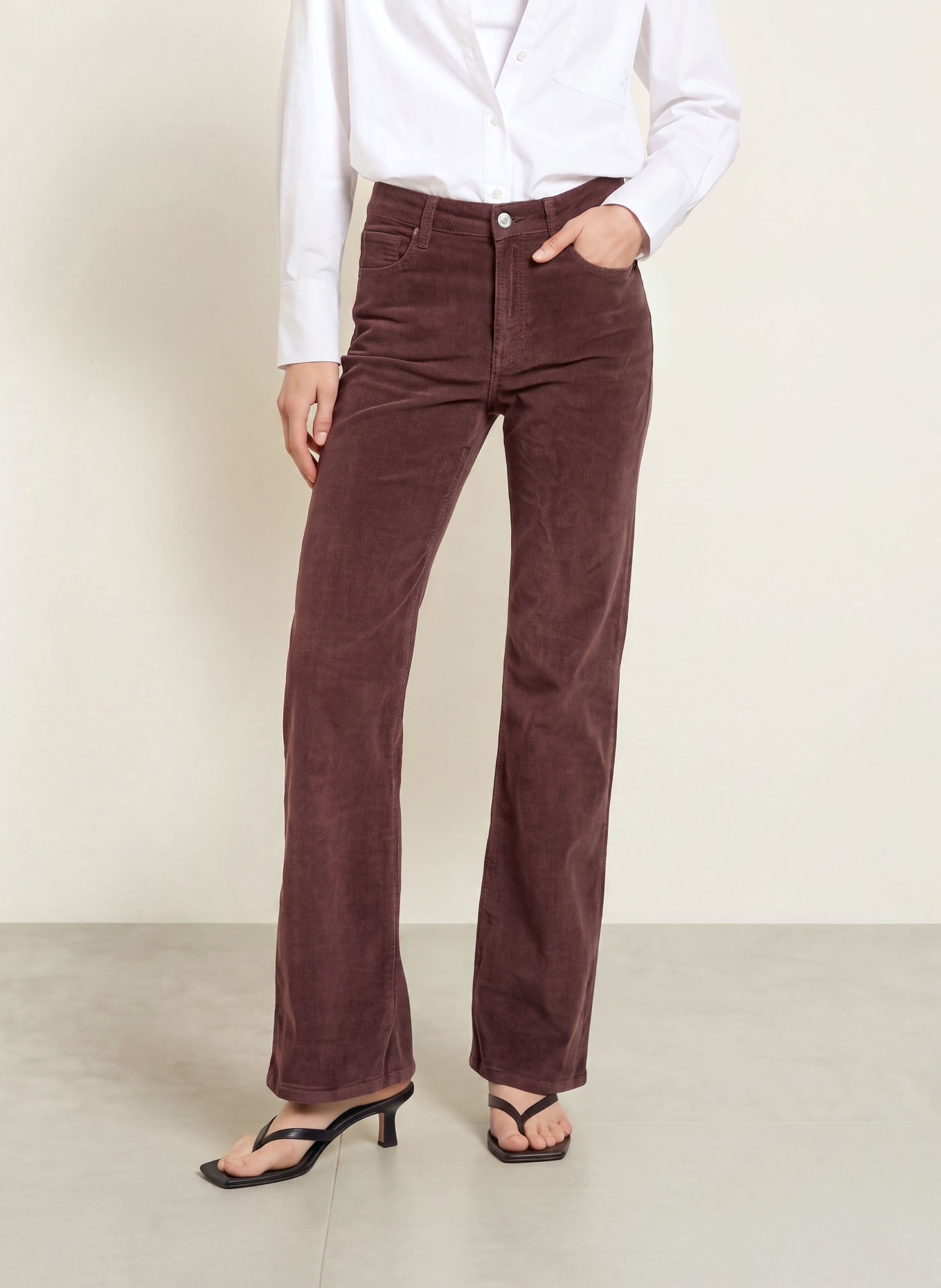 mavi Cordbroek MALIBU: BRUIN