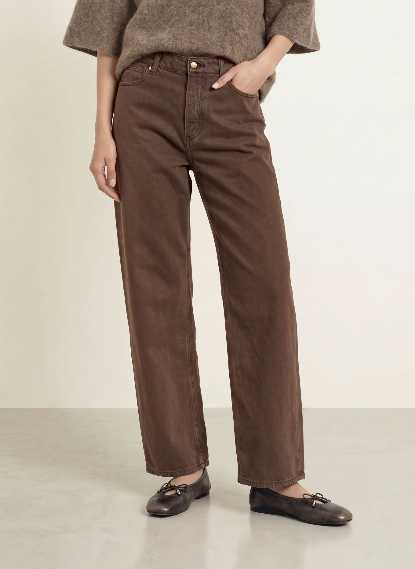 Stylein KEANU Barrel-leg jeans: COFFEE