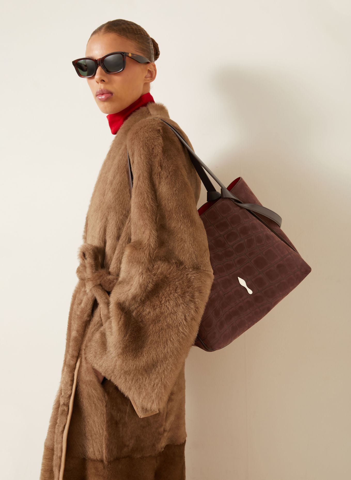 Christian Louboutin BETTINA Shoppers with Pouch: DARK BROWN / GOLD