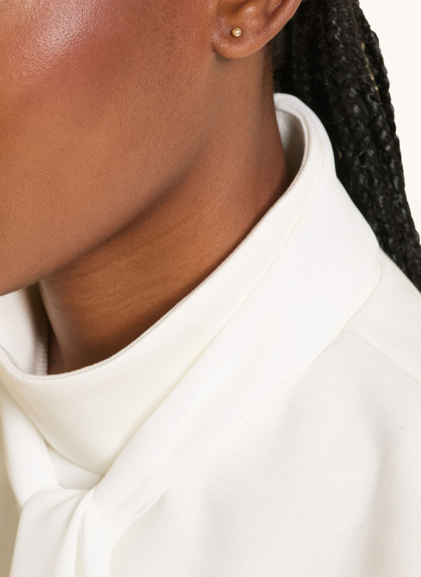 LULU Copenhagen BALL Stud Earrings: GOLD