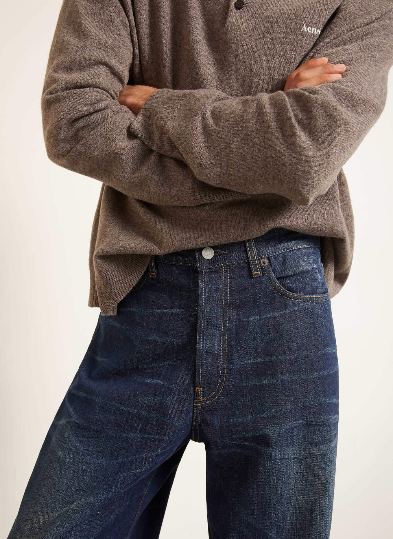 Acne Studios Jeans 1981 Tapered Fit: 838 DARK BLUE