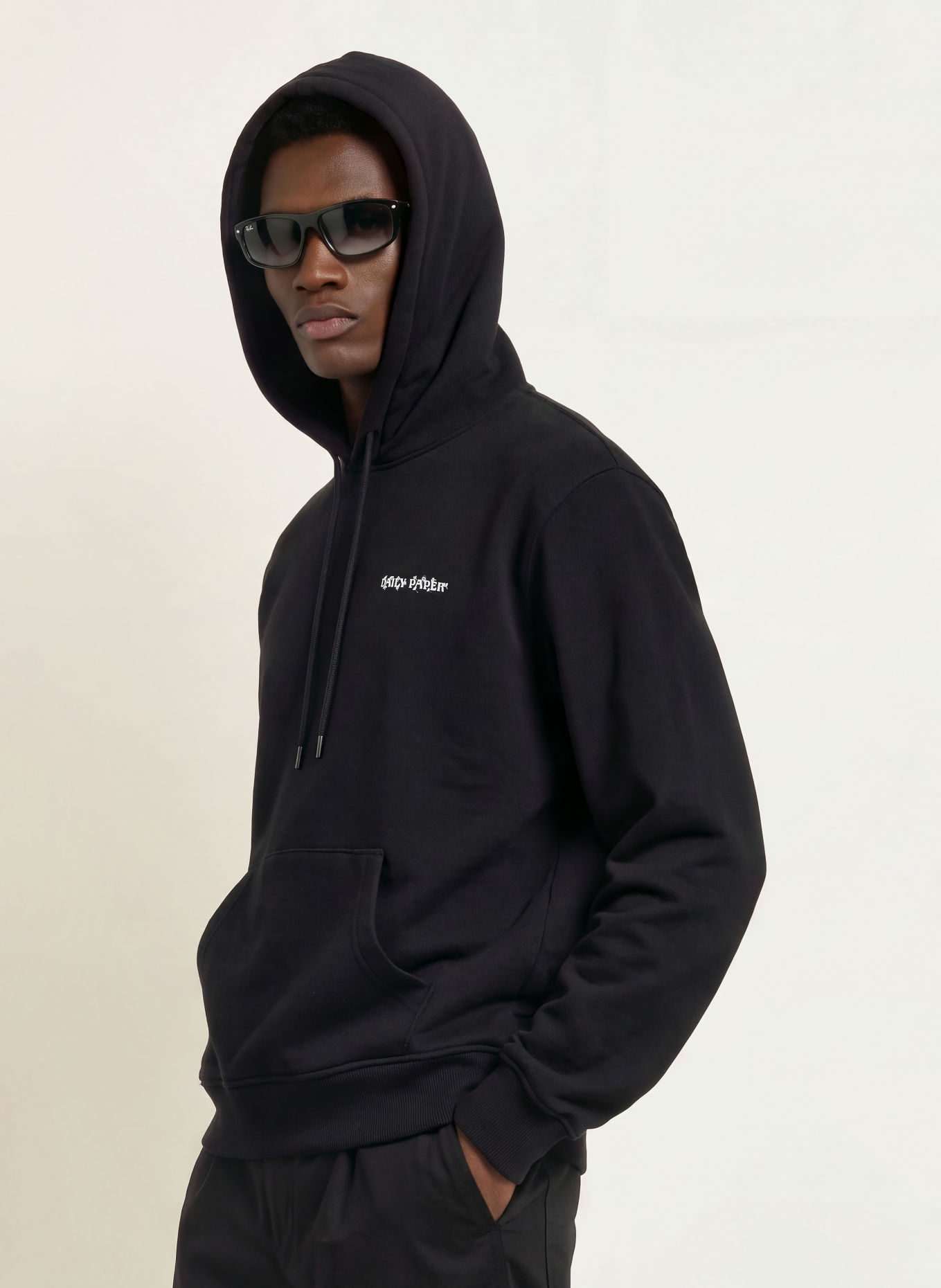 DAILY PAPER Hoodie WISH PLANT SHIELD: ZWART / BLAUW / WIT