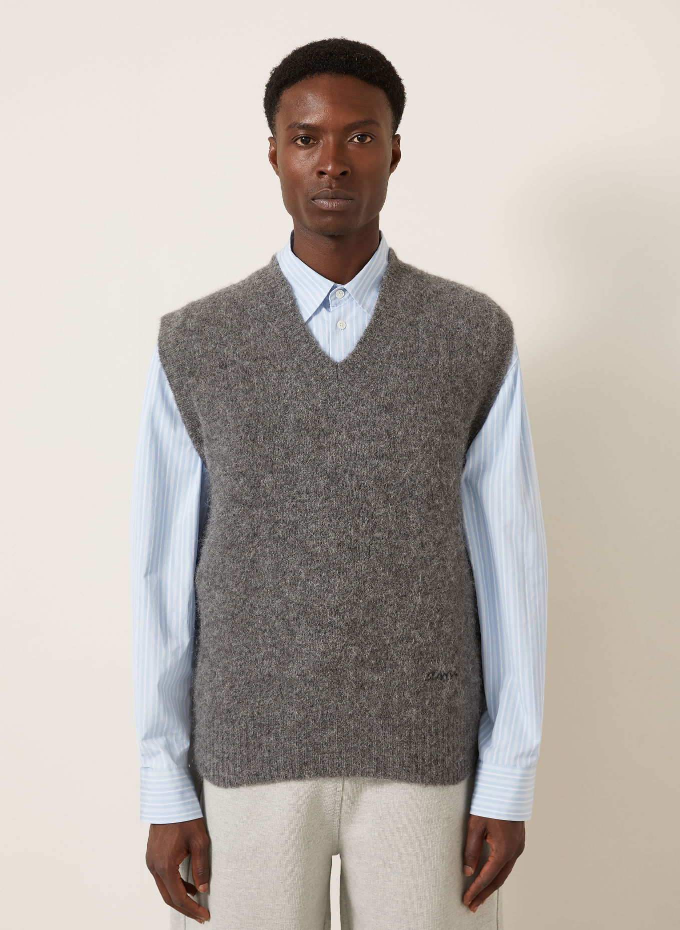 AMI PARIS Alpaca Sweater Vest: GRAY