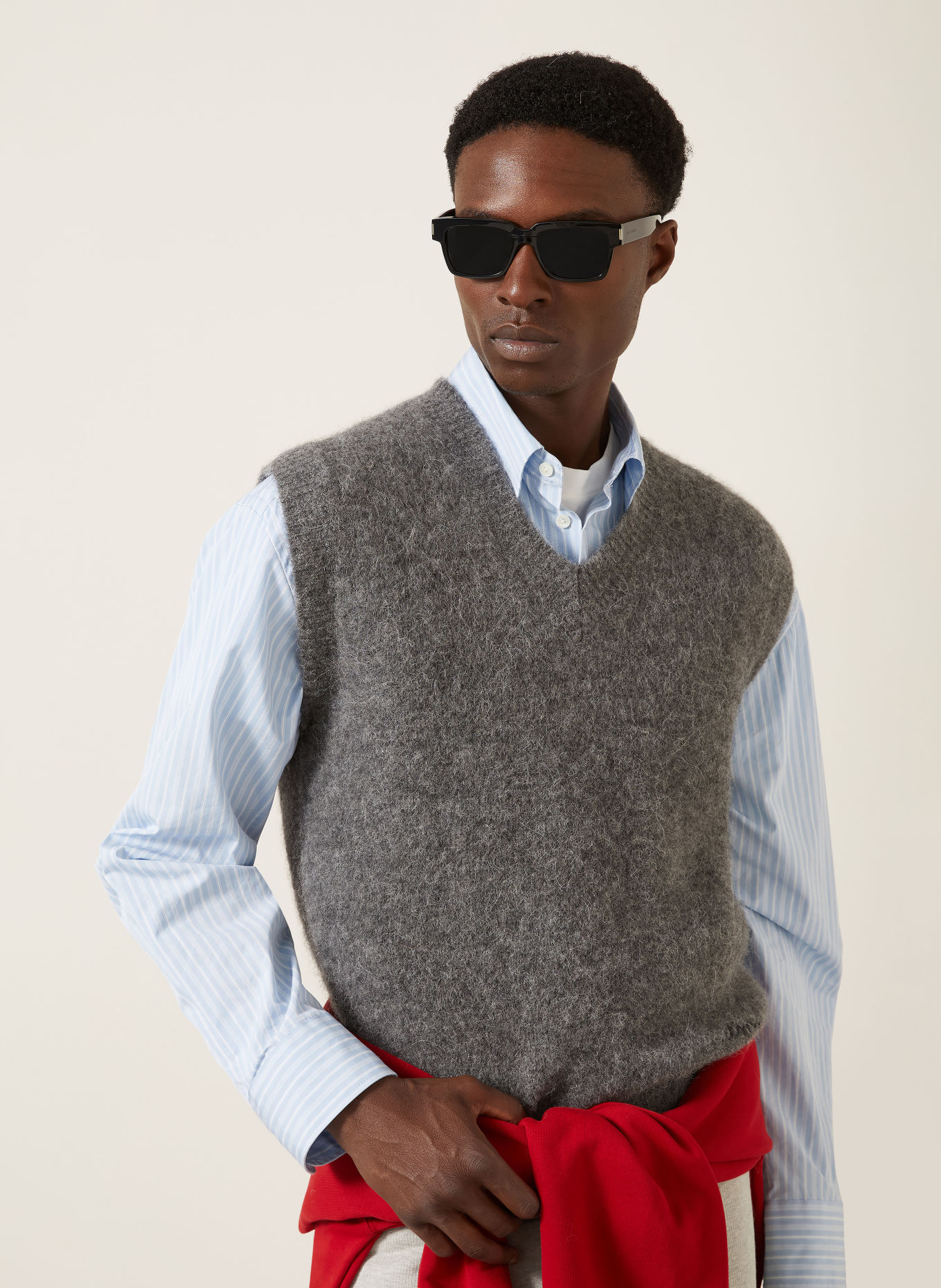 AMI PARIS Alpaca Sweater Vest: GRAY