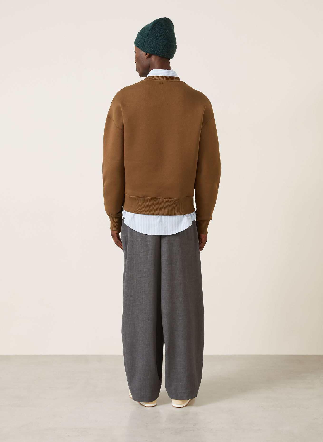 AMI PARIS Sweatshirt: BROWN