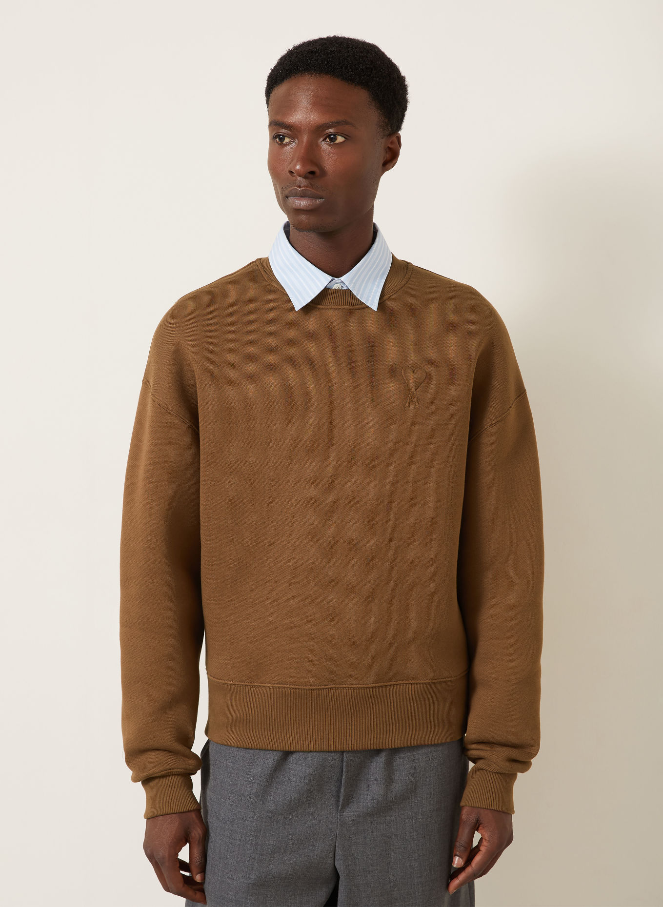 AMI PARIS Sweatshirt: BROWN