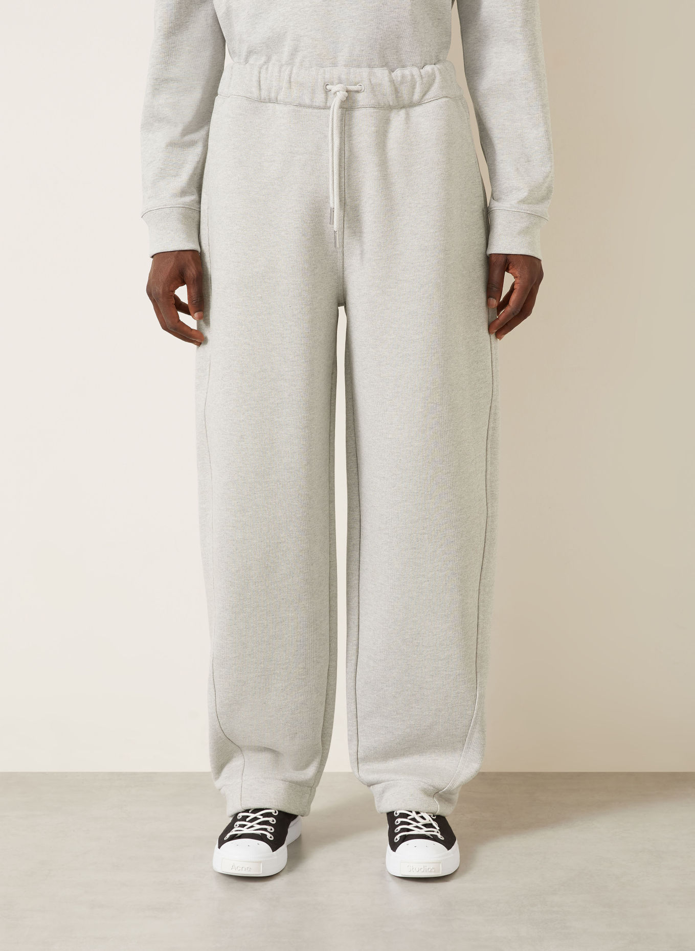 AMI PARIS Sweatpants: LIGHT GRAY