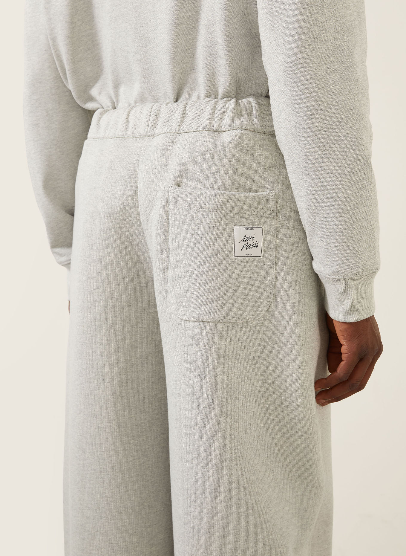 AMI PARIS Sweatpants: LIGHT GRAY