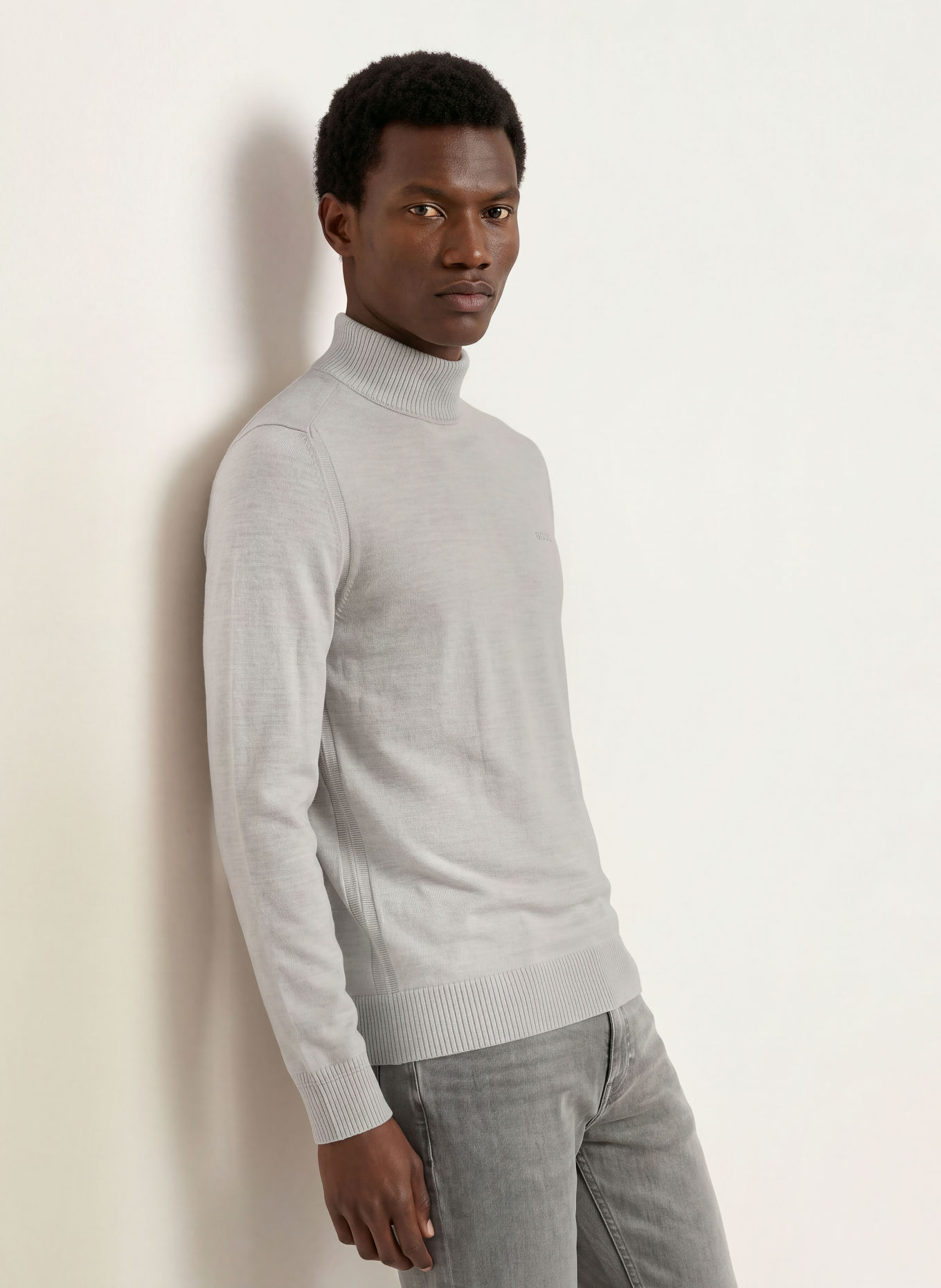BOSS Pullover AVAC: HELLGRAU