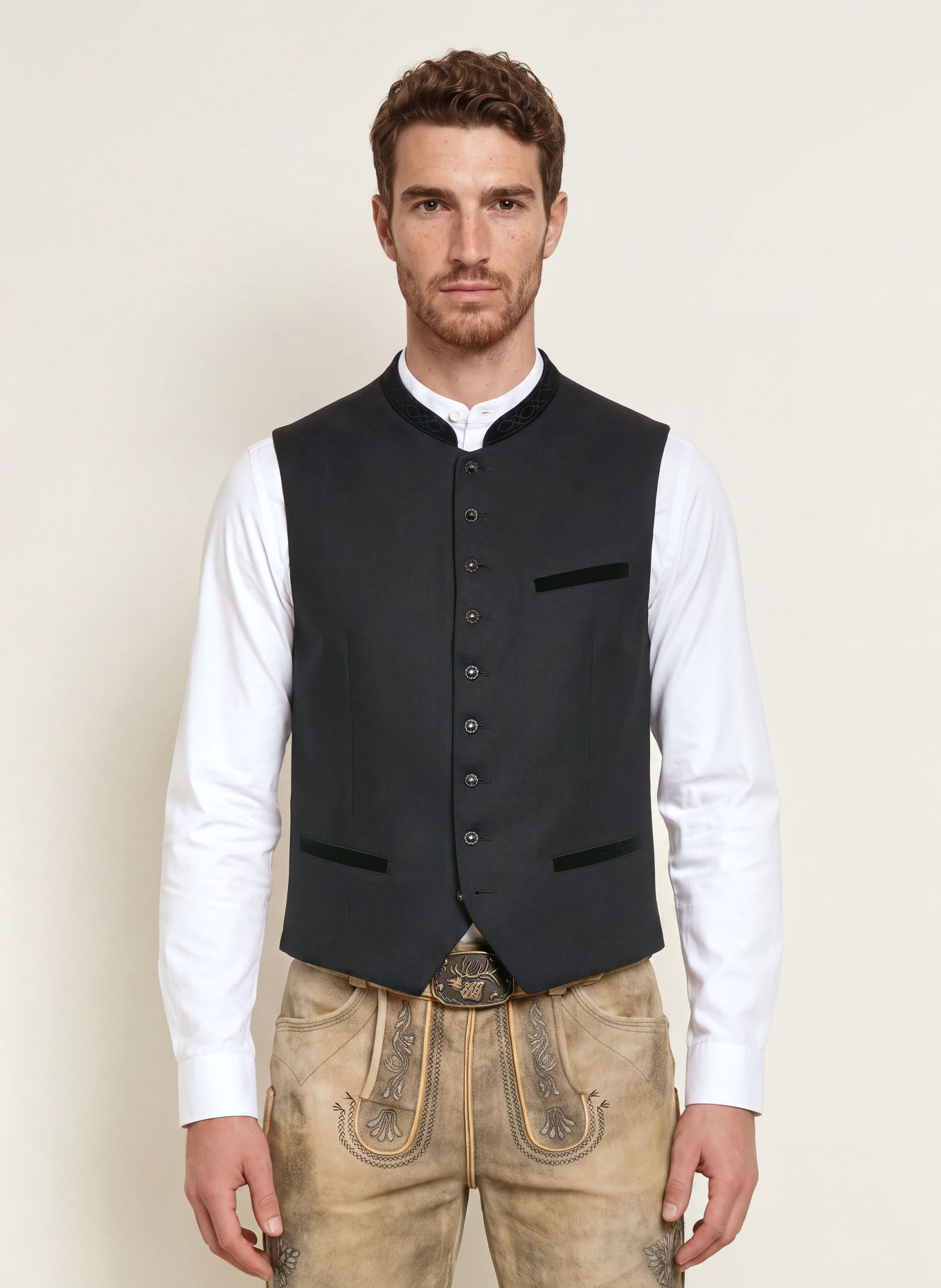 Hammerschmid Traditionel vest MANU: SORT