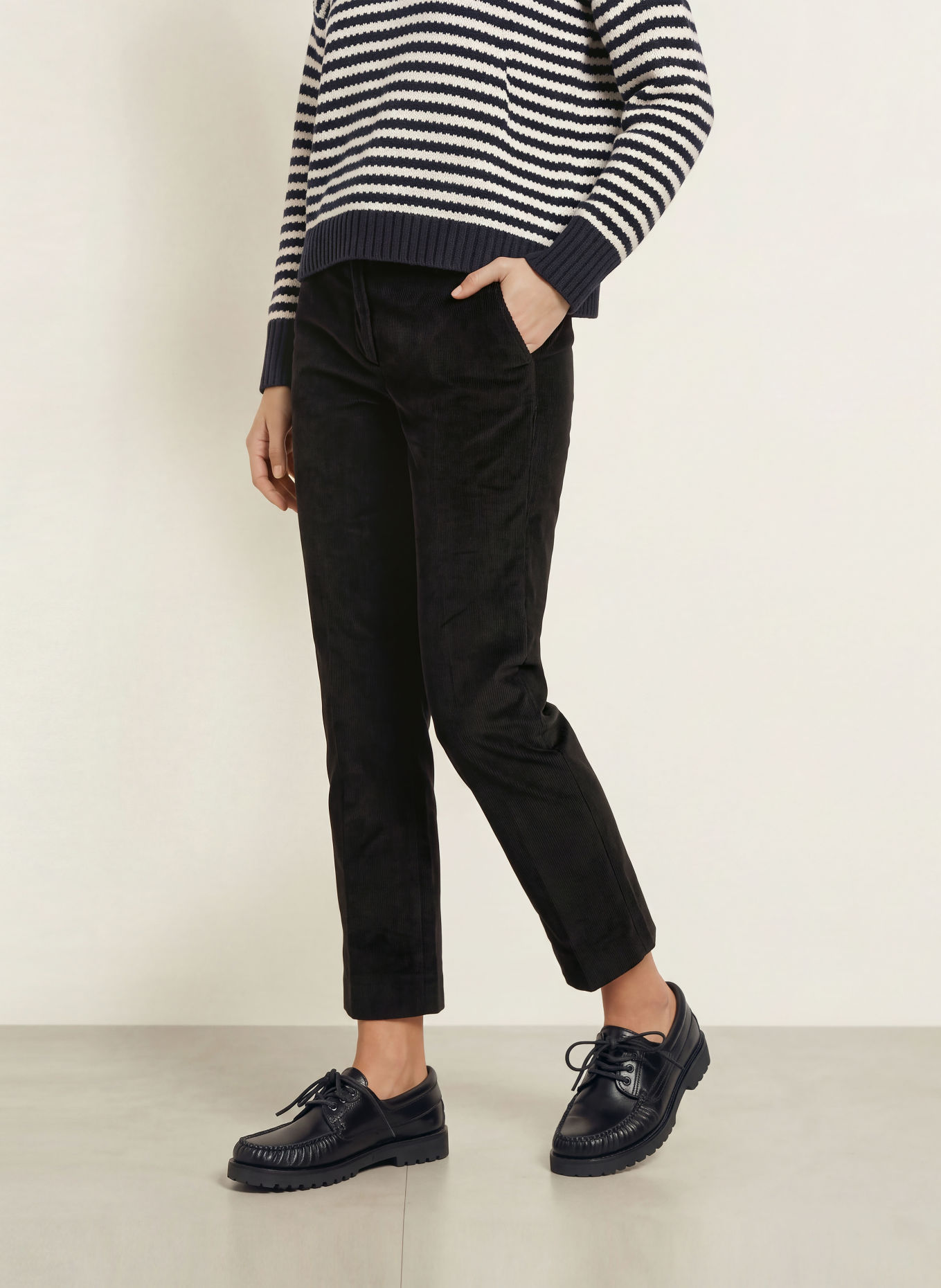 WEEKEND Max Mara 7/8 broek MARRUCA van corduroy: ZWART