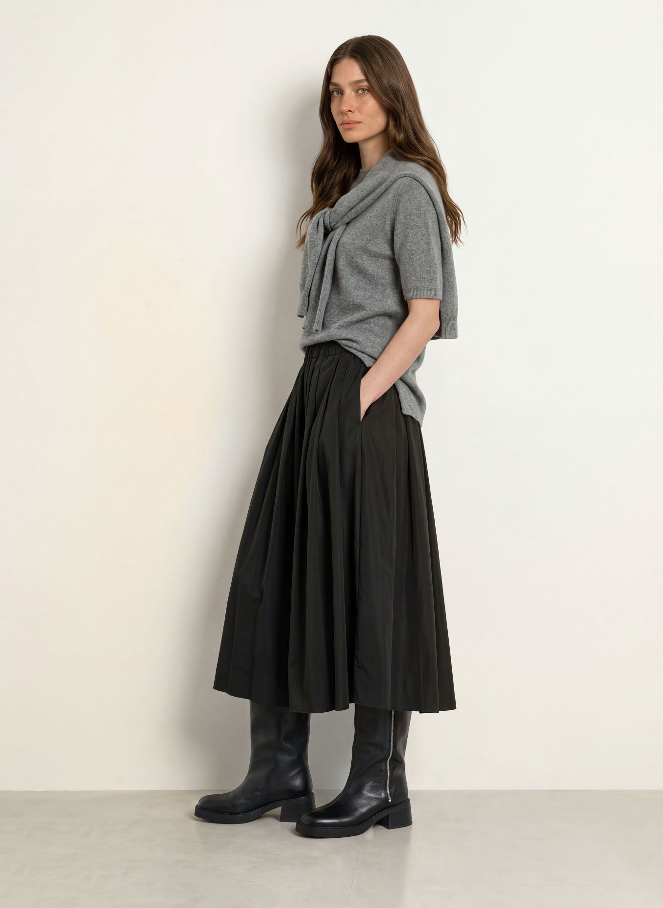 WEEKEND Max Mara Gebreid shirt ANANAS van kasjmier: DONKERGRIJS