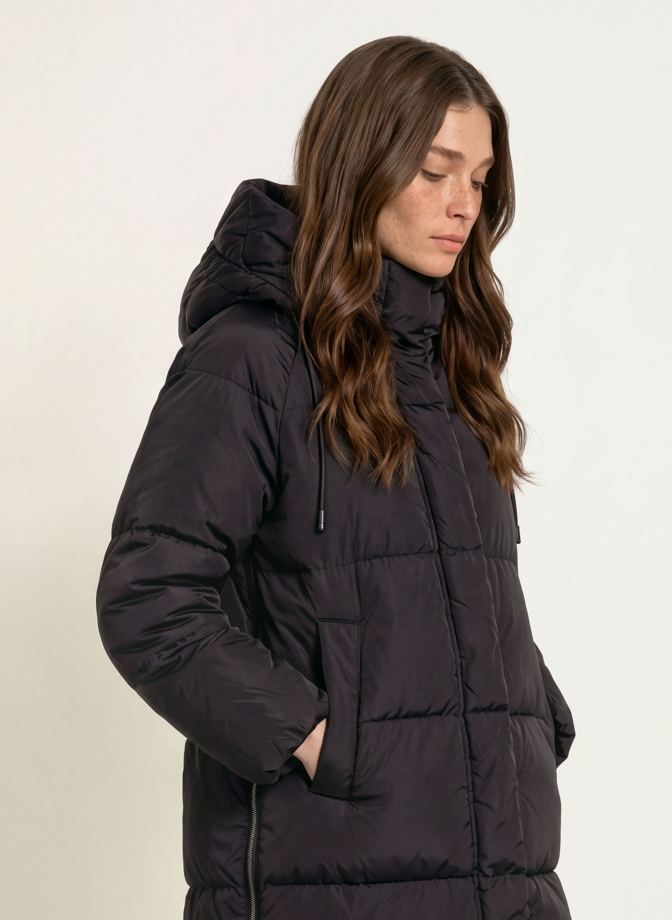 WEEKEND Max Mara Down coat NEW BEMBO: BLACK