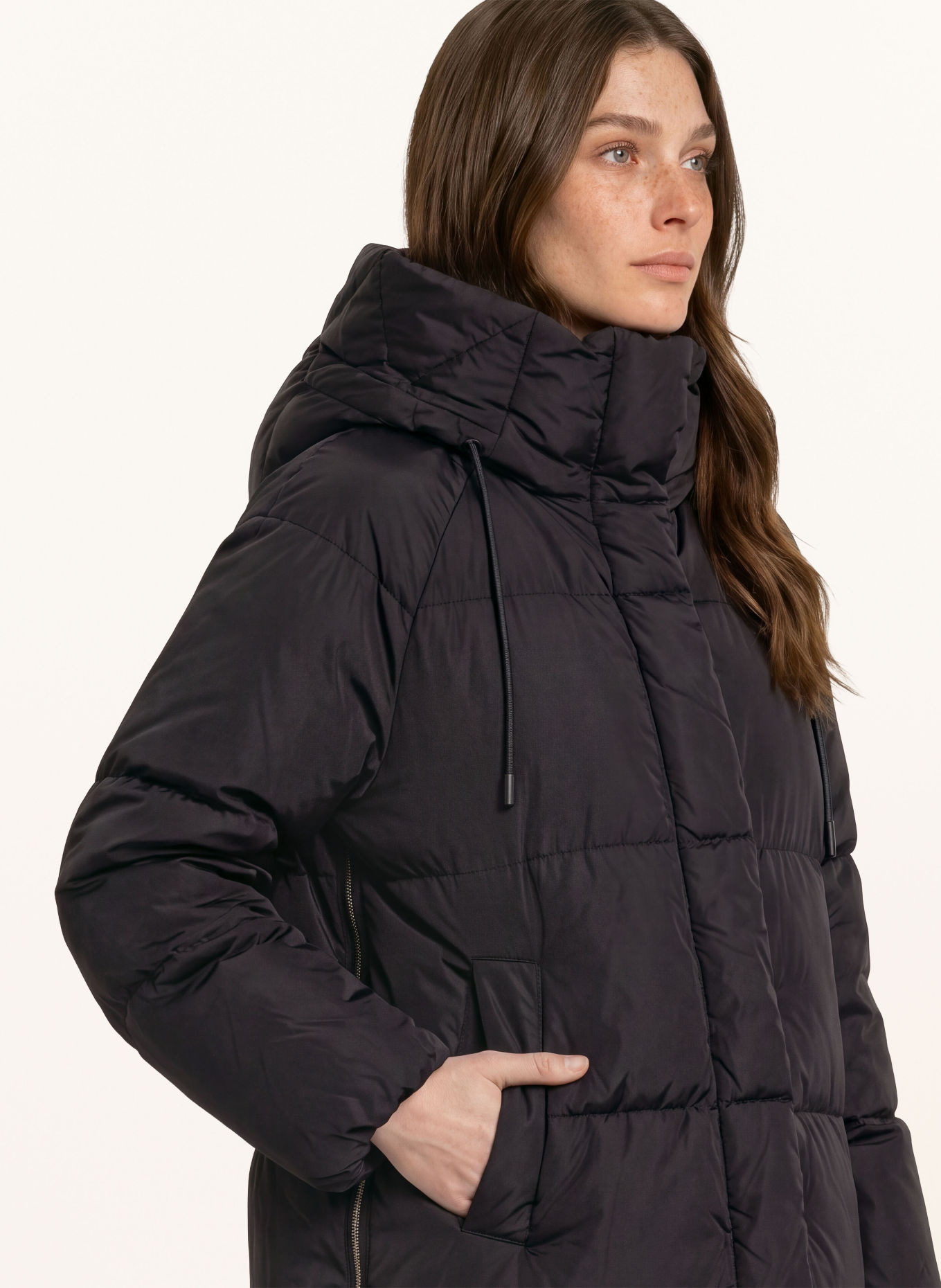WEEKEND Max Mara Down coat NEW BEMBO: BLACK