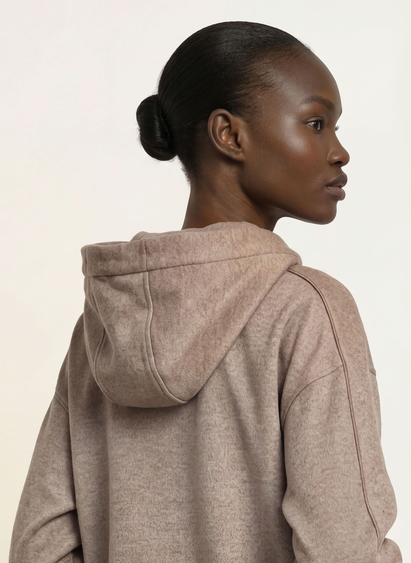 WEEKEND Max Mara Fleecehoodie VETRINO: BRUIN