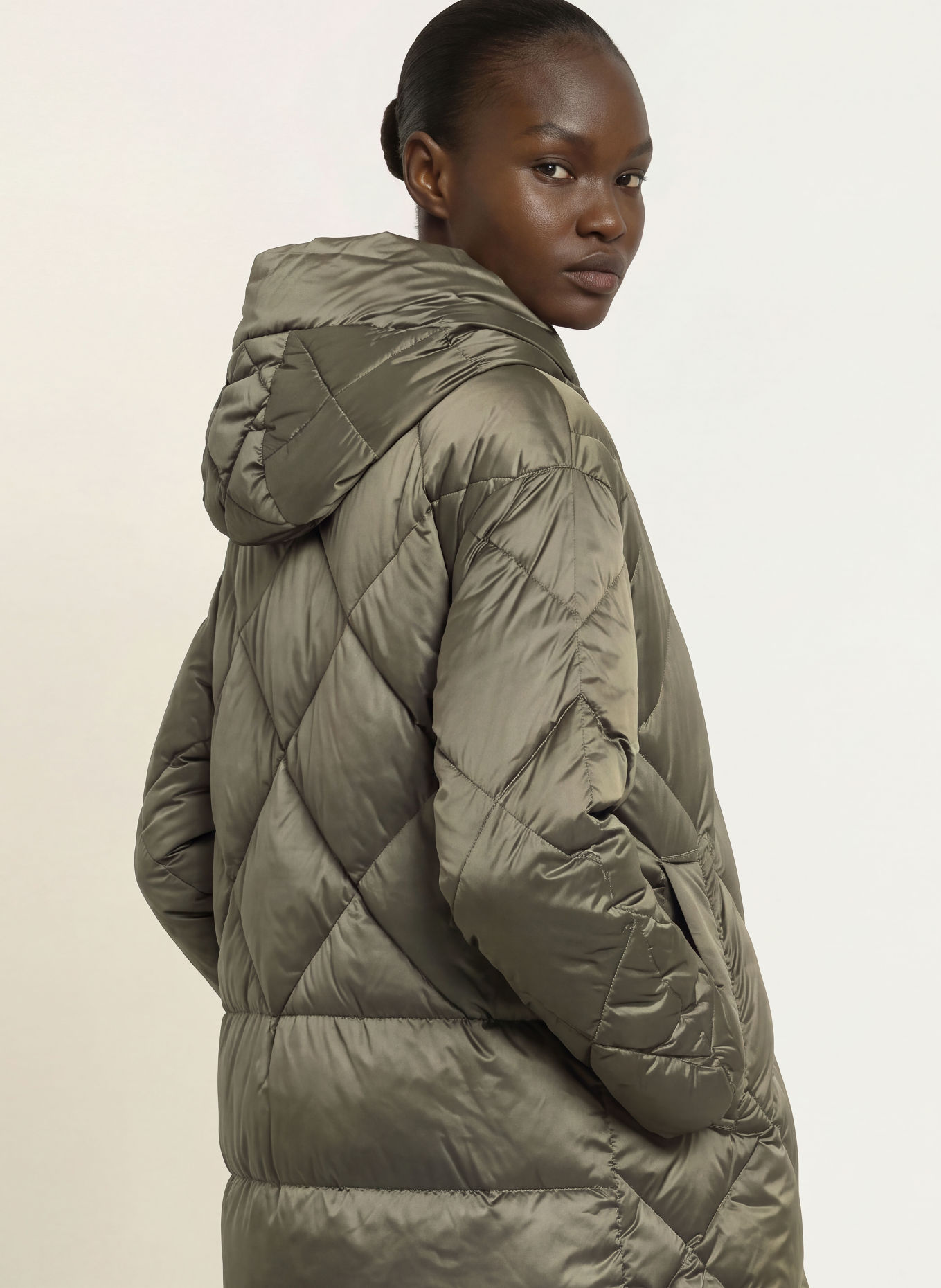 Max Mara The Cube Daunenmantel TREFE: OLIV