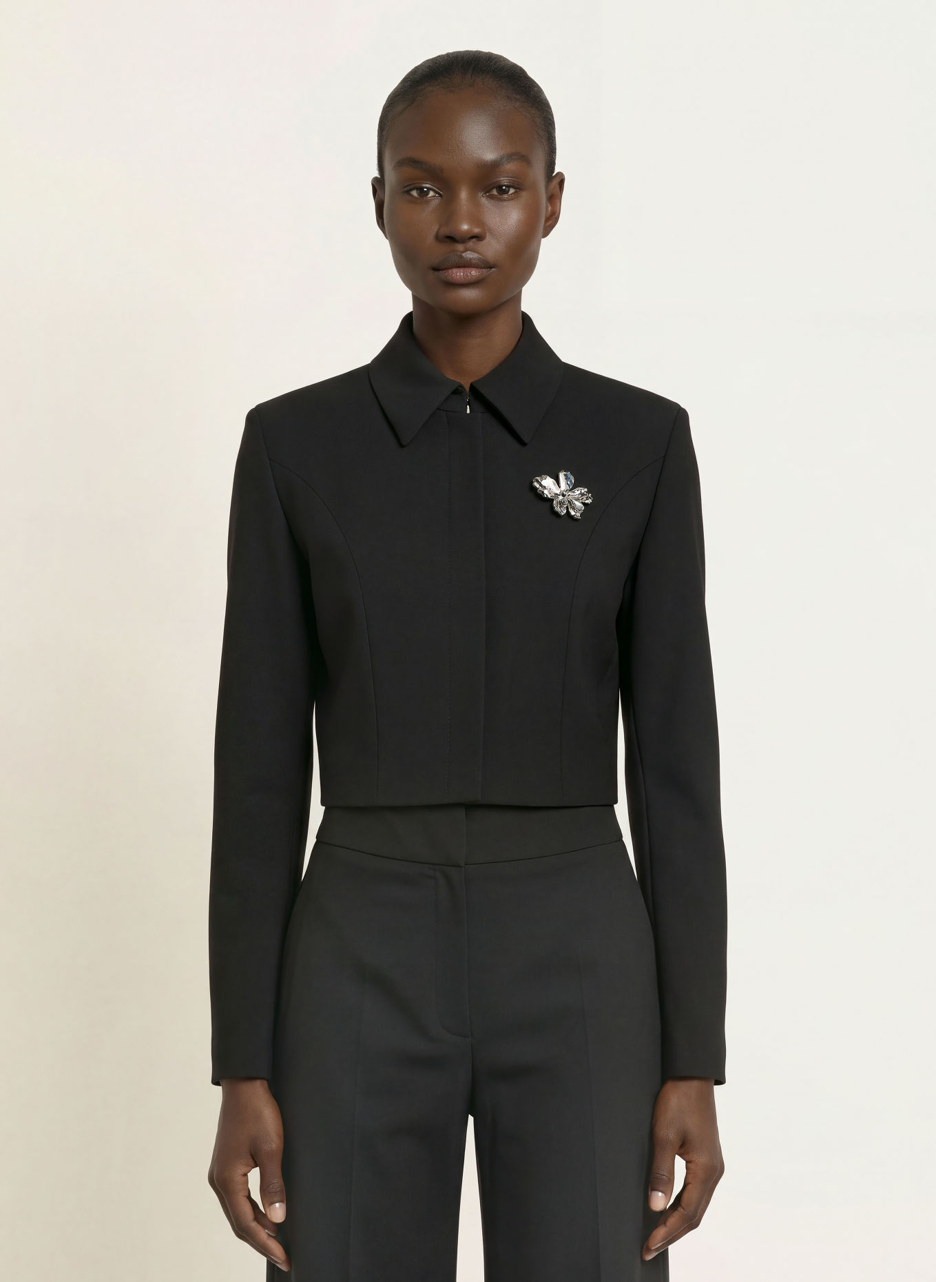 HUGO Kastenjacke AMANE mit abnehmbarer Brosche: SCHWARZ