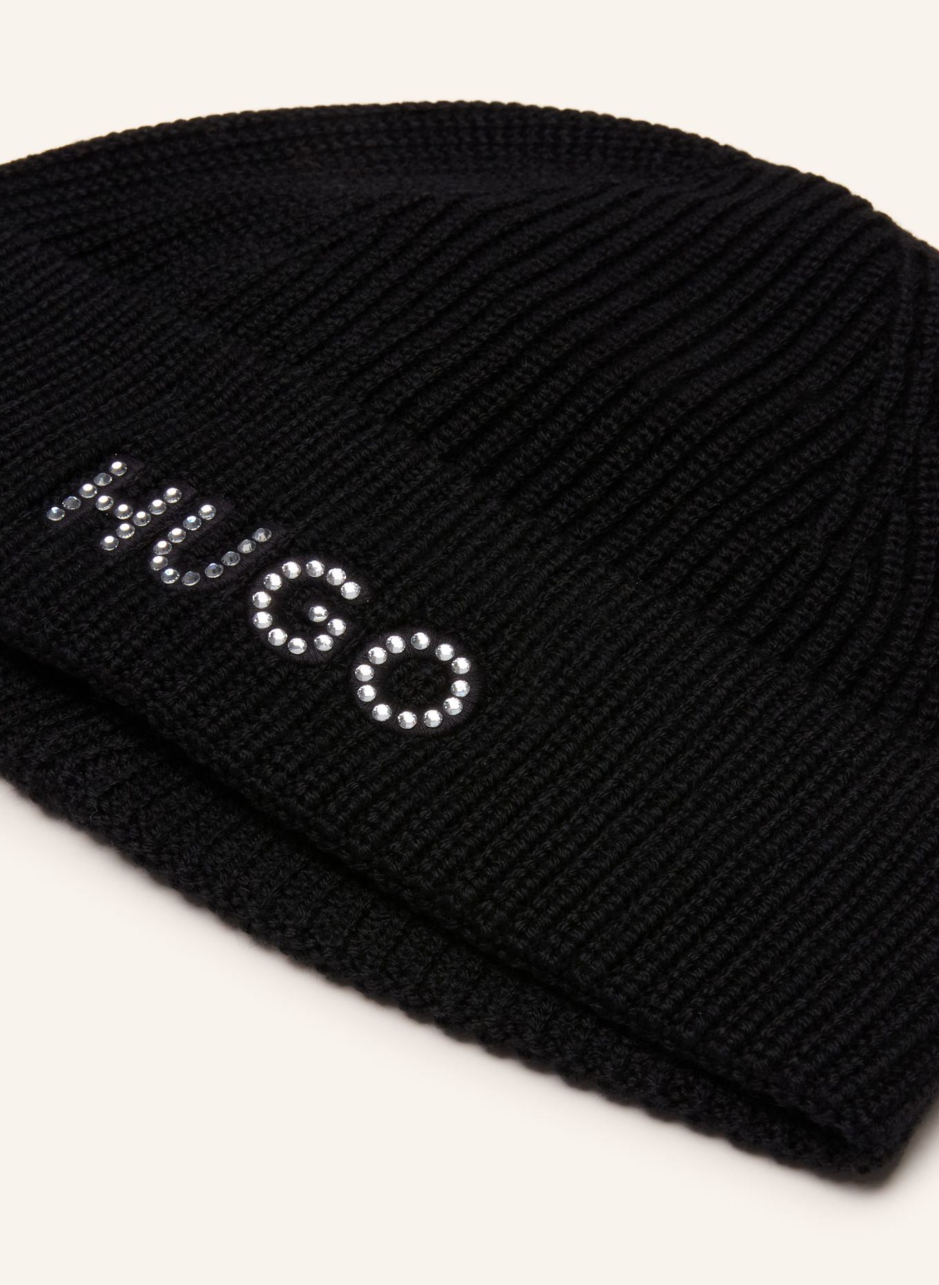 HUGO Șapcă SIRO cu pietre decorative: NEGRU