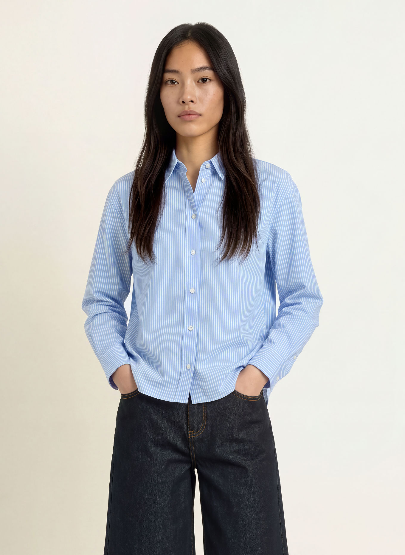 Emily VAN DEN BERGH Overhemdblouse: LICHTBLAUW / WIT