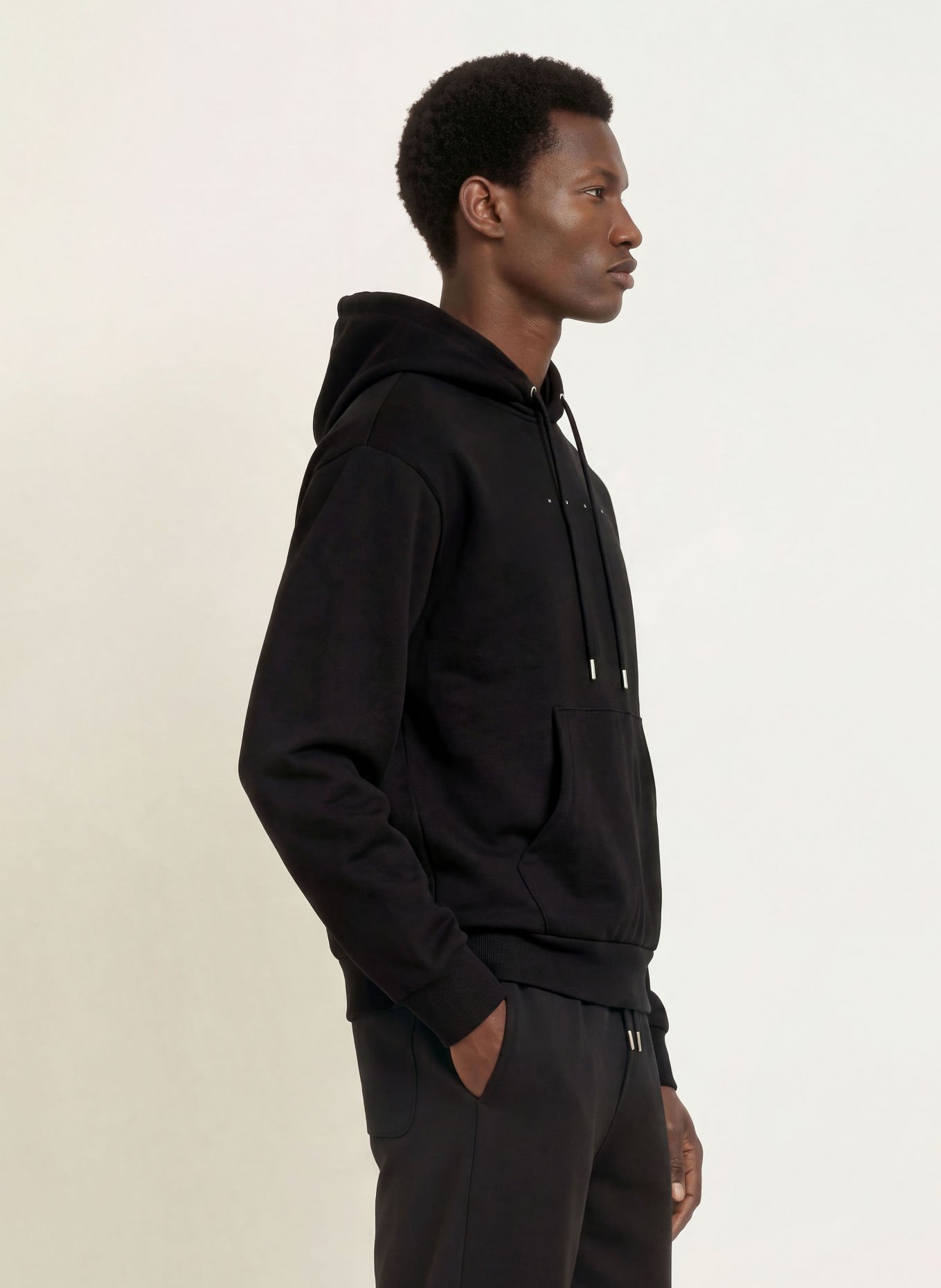 HUGO Hoodie DEVROHOOD: ZWART