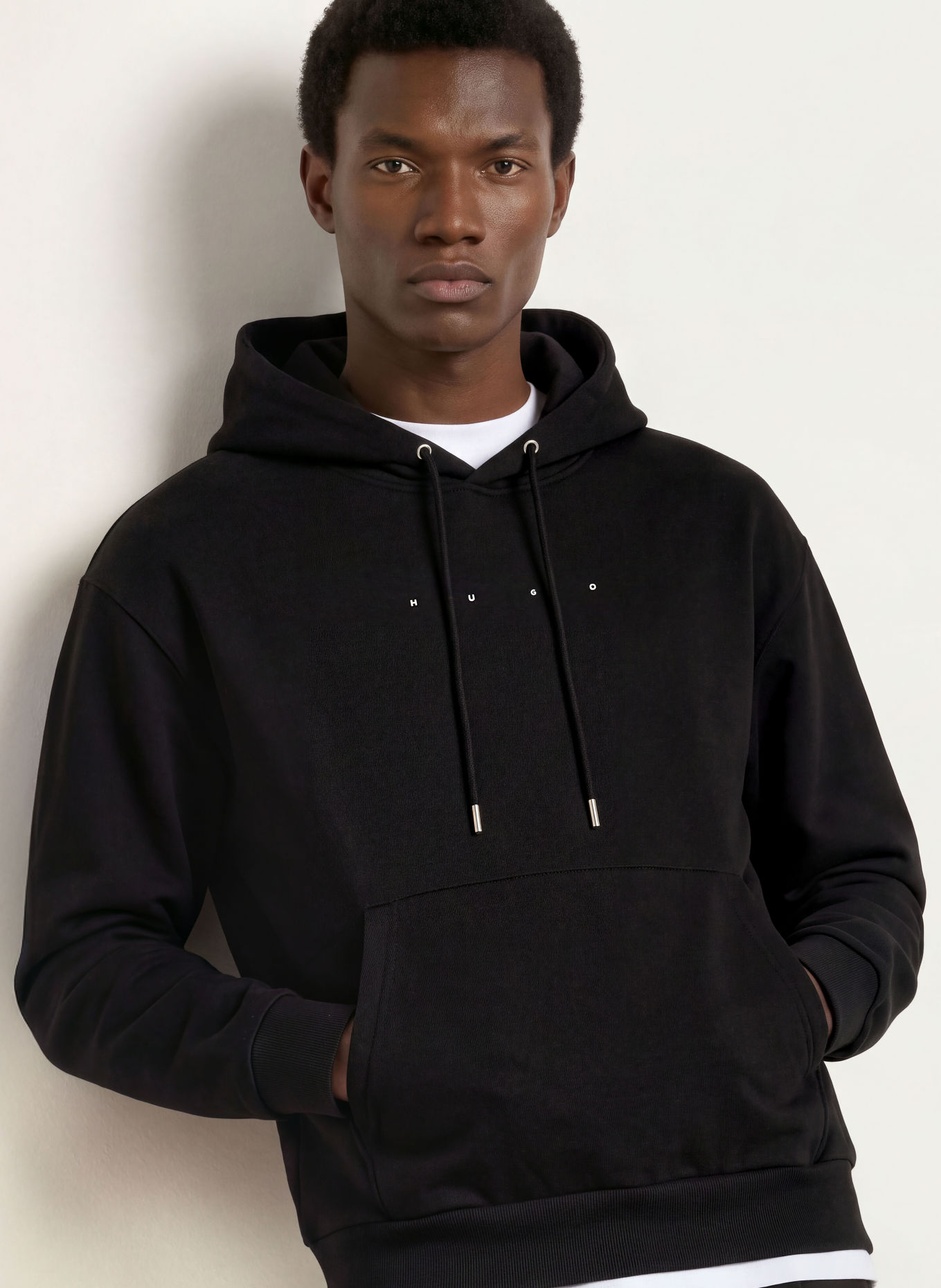HUGO Hoodie DEVROHOOD: ZWART