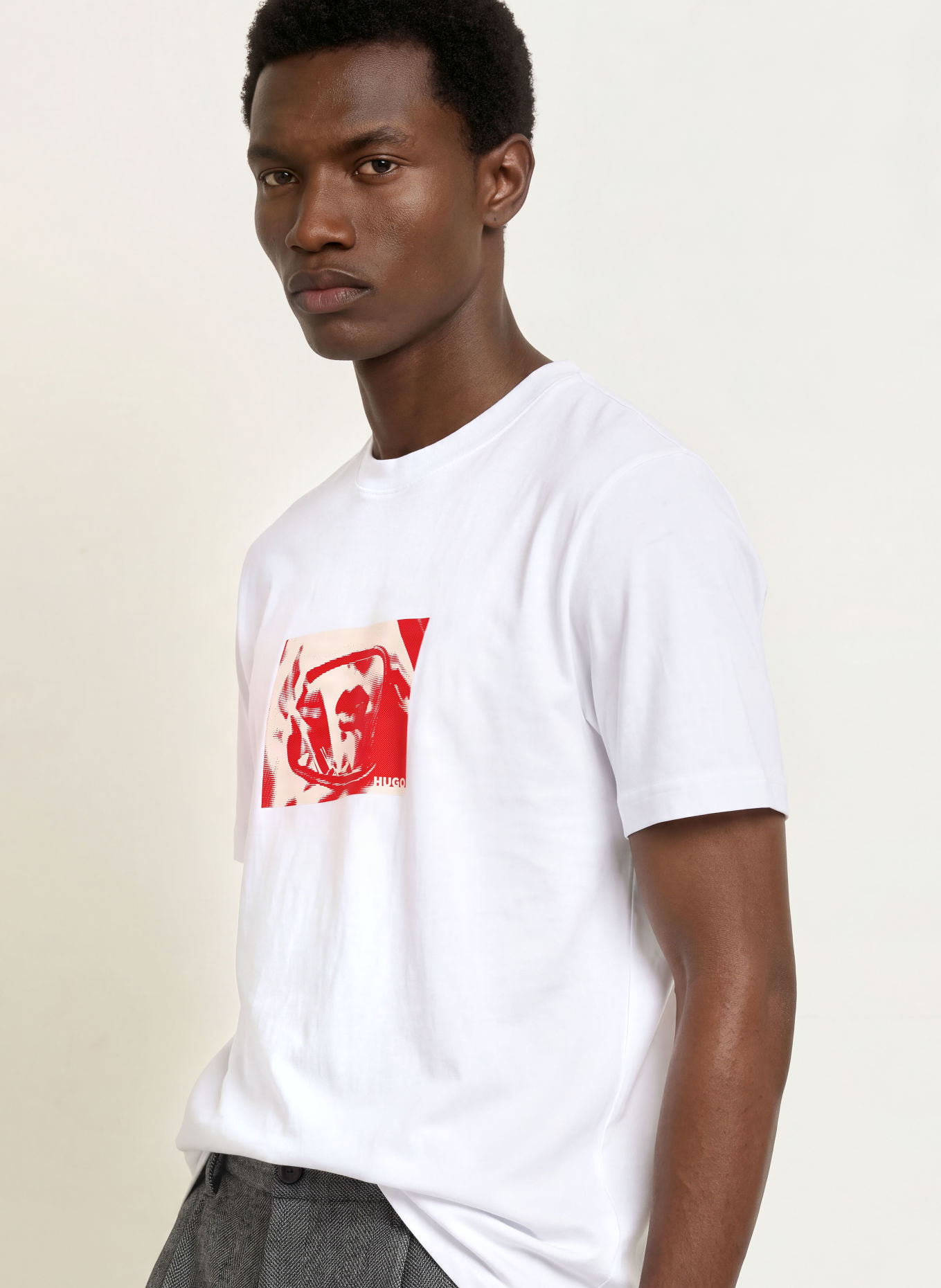 HUGO DIROM T-shirt: WHITE / BEIGE / RED