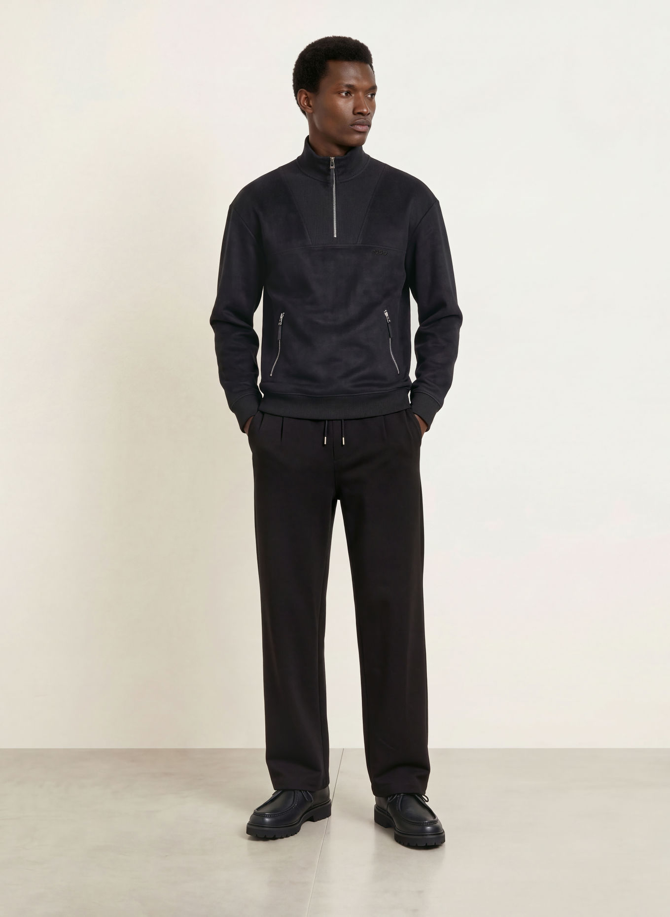 HUGO Fleece-Troyer DERENZIP im Materialmix: SCHWARZ