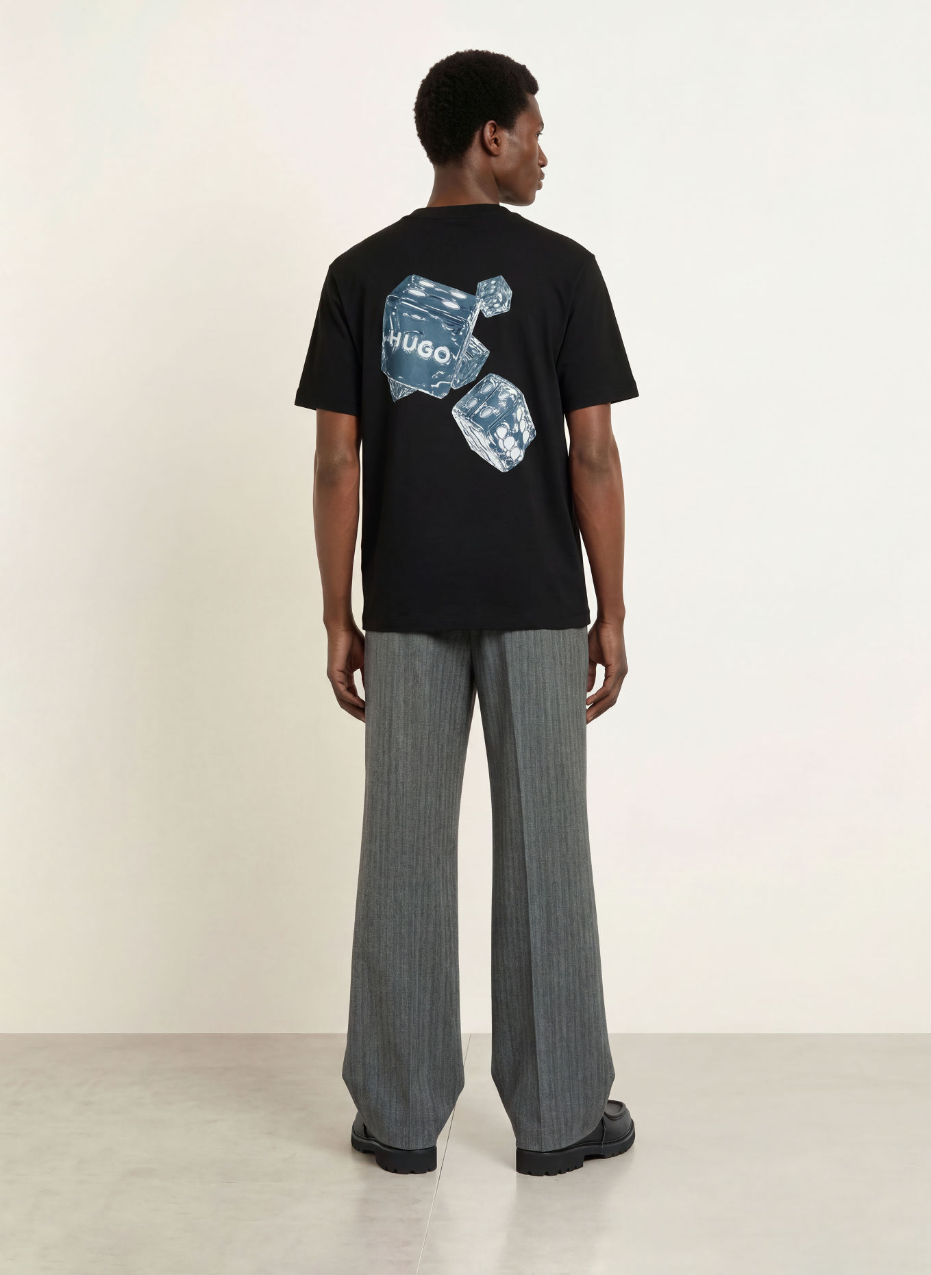 HUGO T-shirt DOUDI: ZWART / BLAUWGRIJS