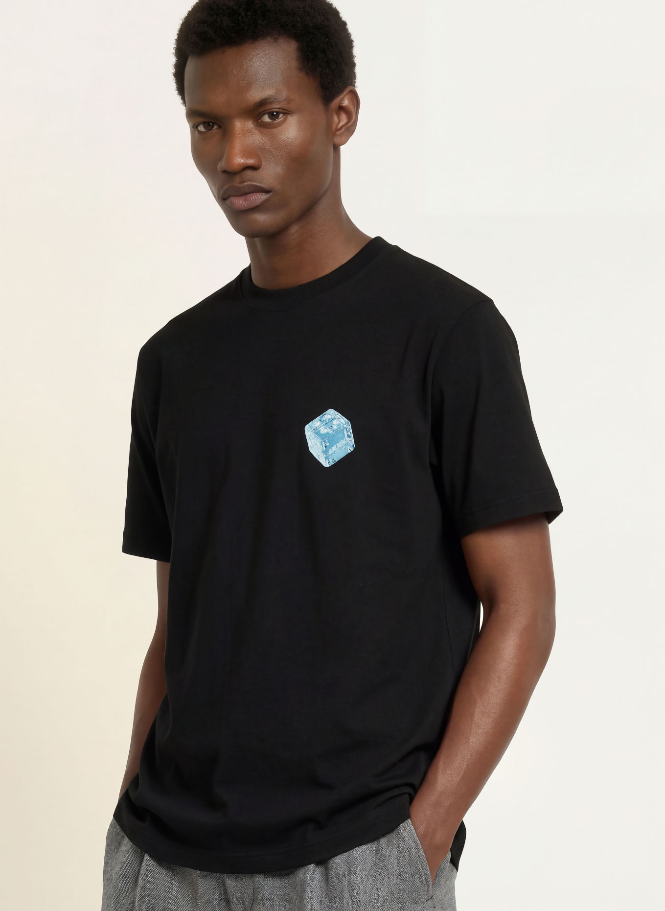 HUGO T-shirt DOUDI: ZWART / BLAUWGRIJS