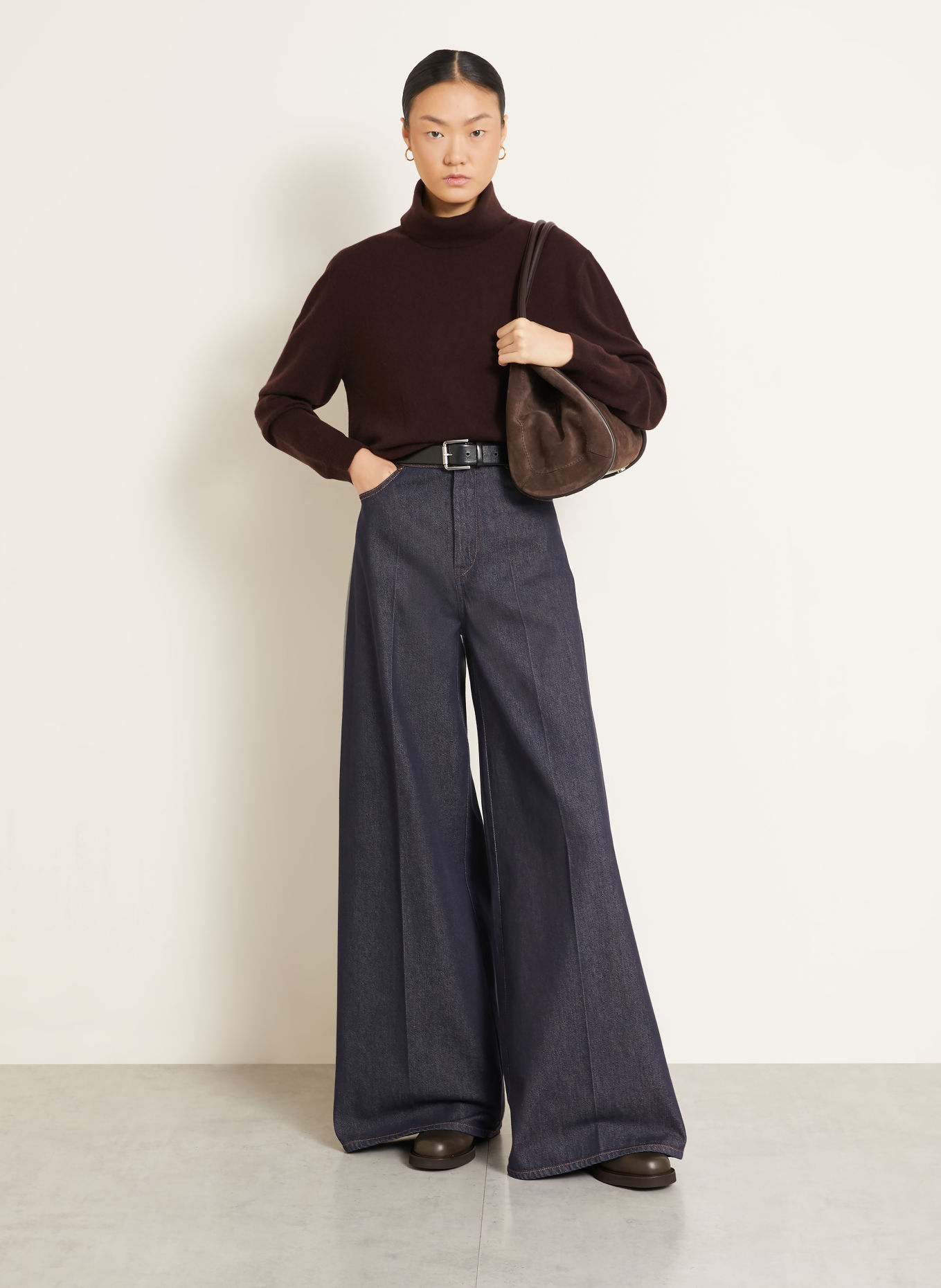 Max Mara Pull à col roulé OTTELIA en cachemire: MARRON FONCÉ