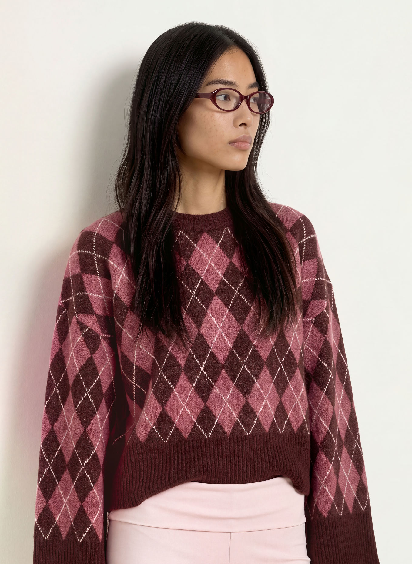 NEO NOIR Sweater: DARK RED / DUSKY PINK / WHITE