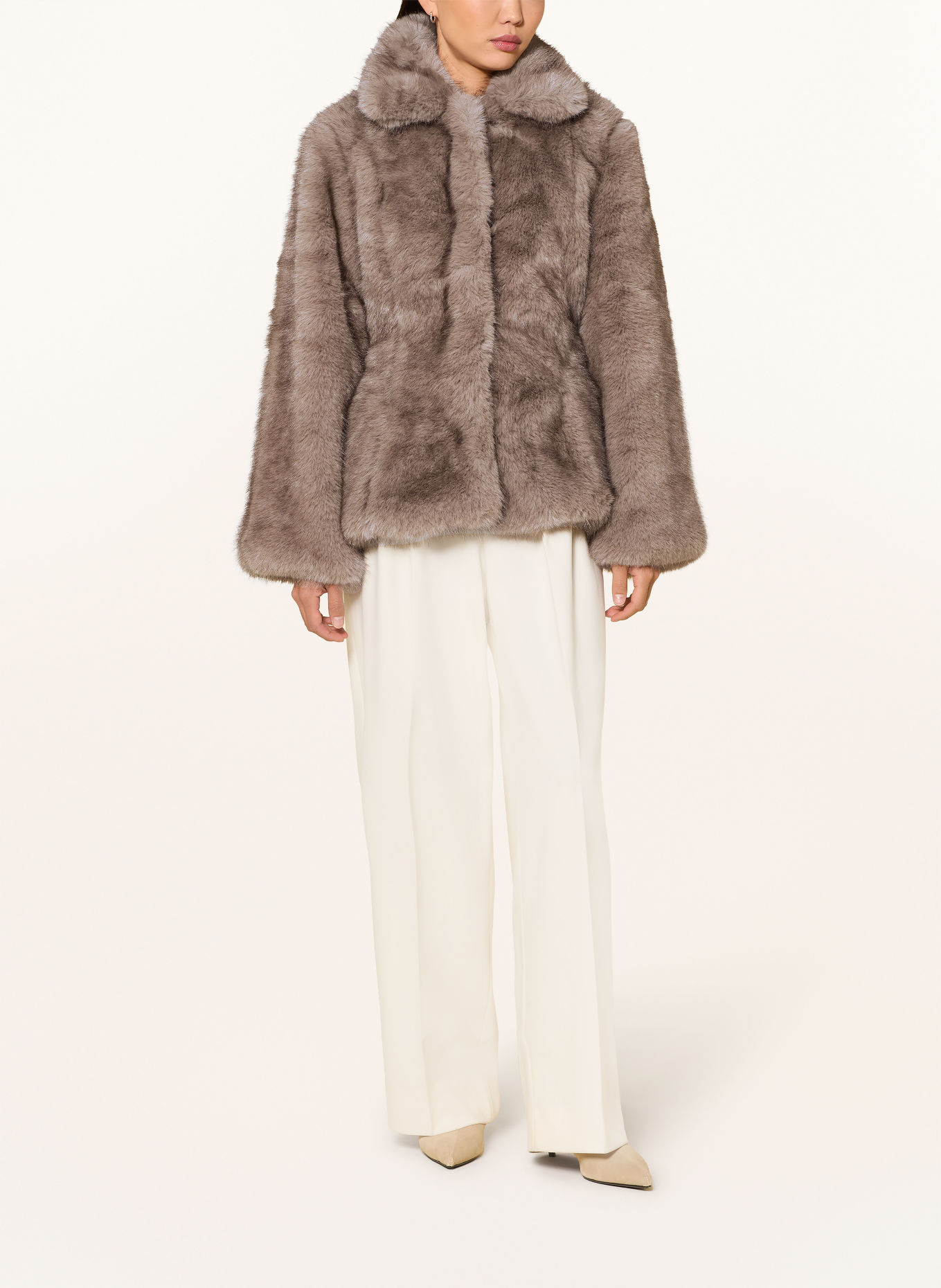 NEO NOIR Kunstfell-Jacke ARIELLA: TAUPE