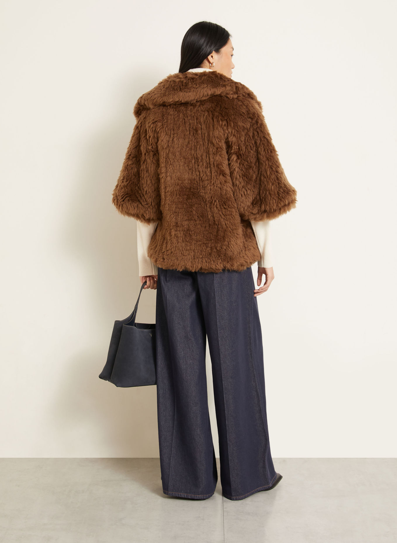 Max Mara Cape ACCORTA en fausse fourrure à manches 3/4: MARRON