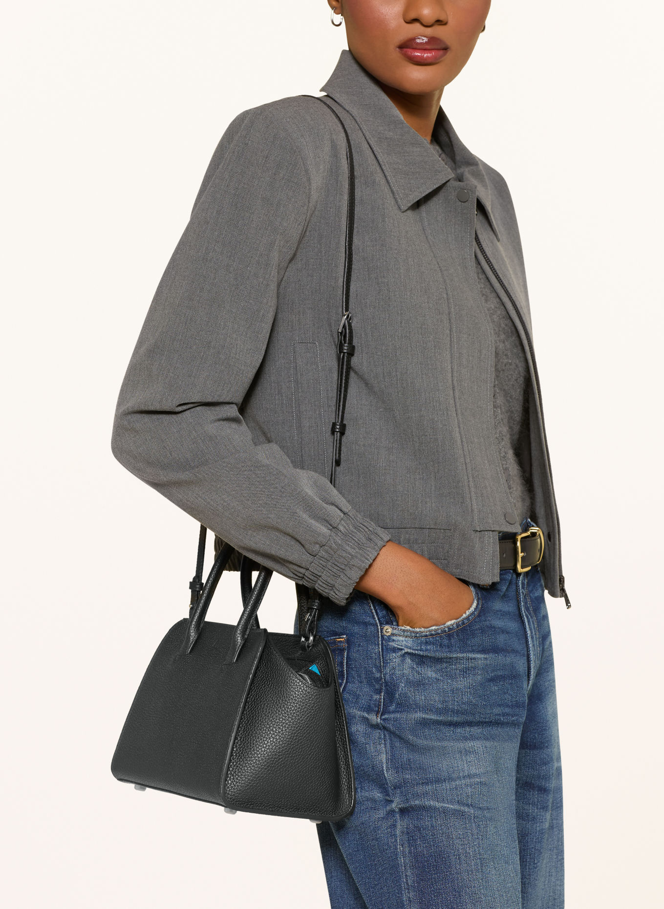 KAAI Handtasche MINI VOYAGER: SCHWARZ