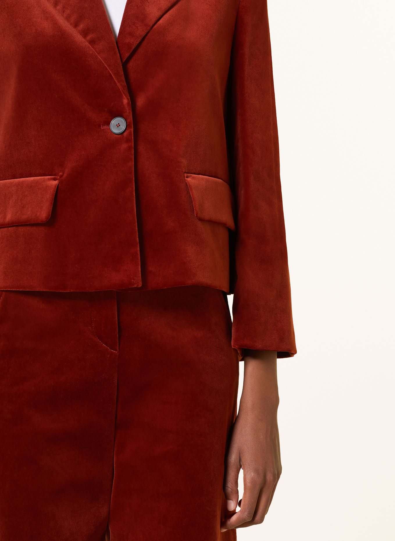 windsor. Fluwelen blazer: DONKERROOD