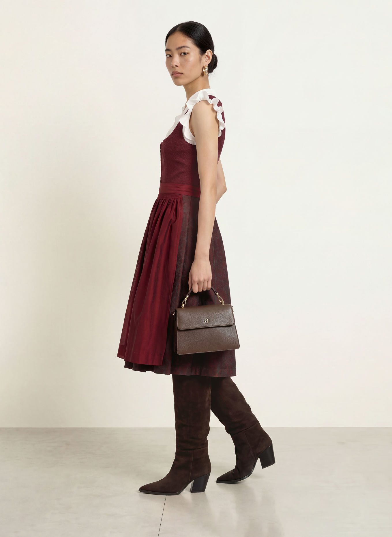 Hammerschmid Dirndl PLATTENSEE: DUNKELROT / SCHWARZ