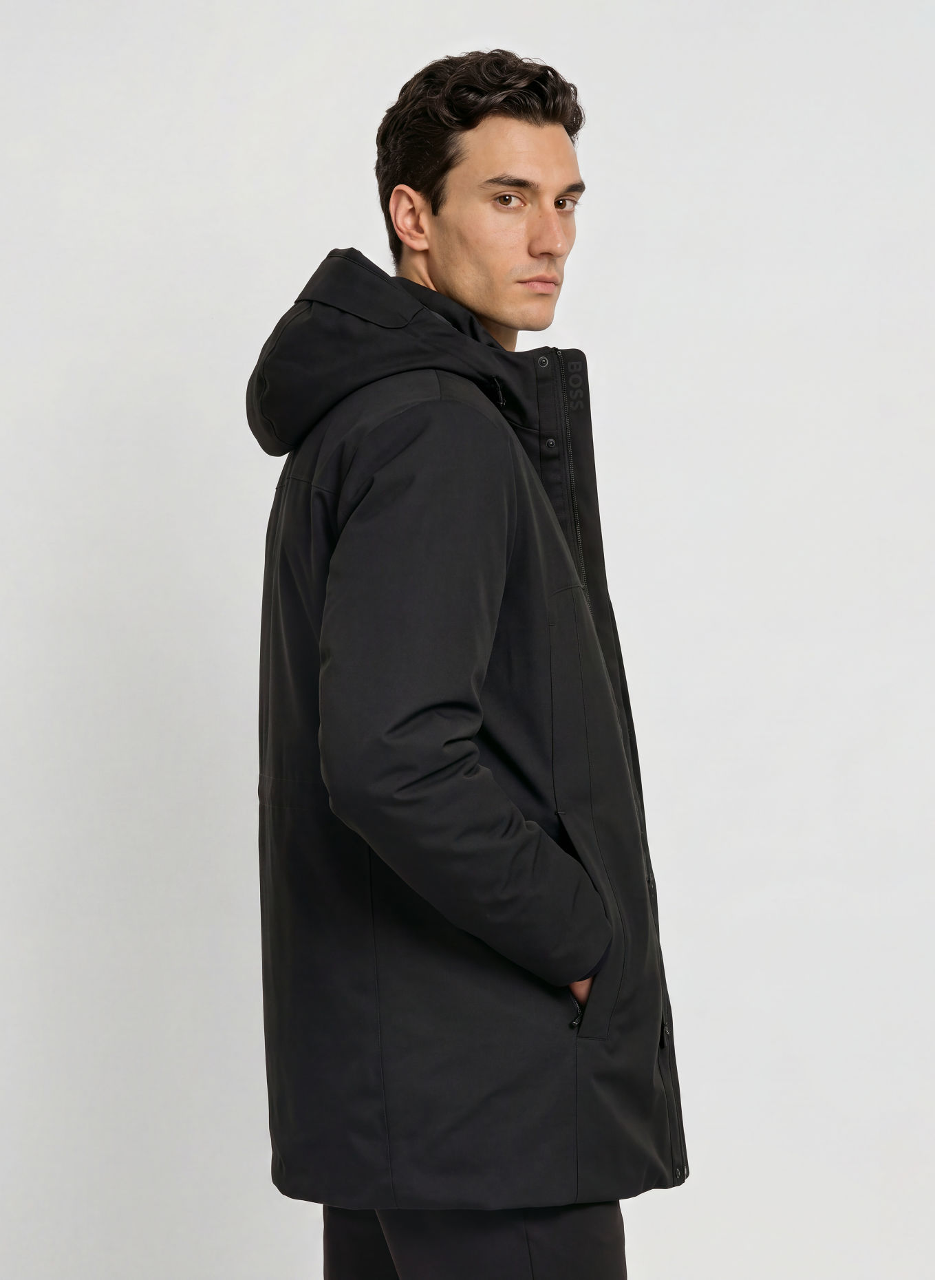 BOSS Parka HEXATECH: ČERNÁ